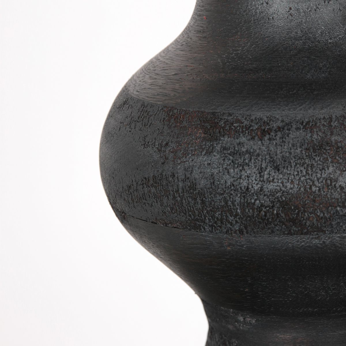 Lampe de table en bois noir avec abat-jour en velours doré