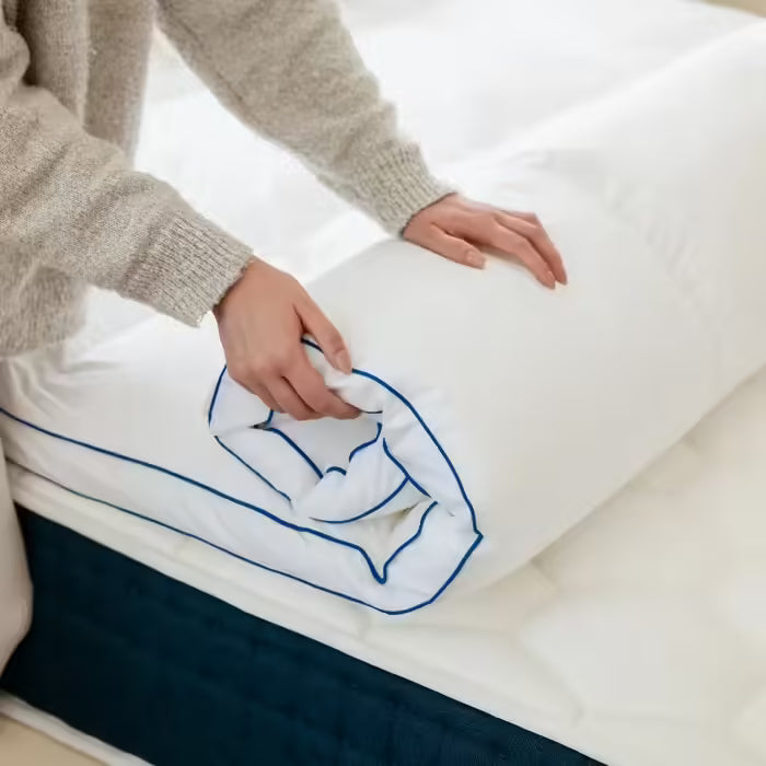 Surmatelas Premium Cloud - Epaisseur 3cm - Fibre Polyester et Tissu Respirant - ExtrĂŞmement moelleux