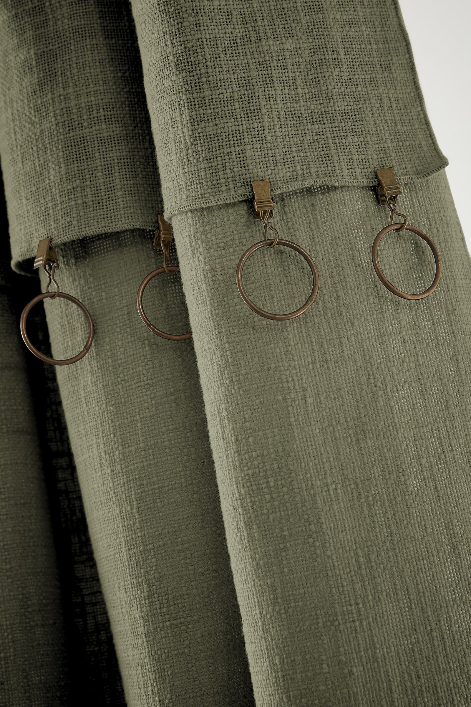 Rideau ajustable + 8 anneaux pince 140 x 270 cm Slub SIXTINE Thym