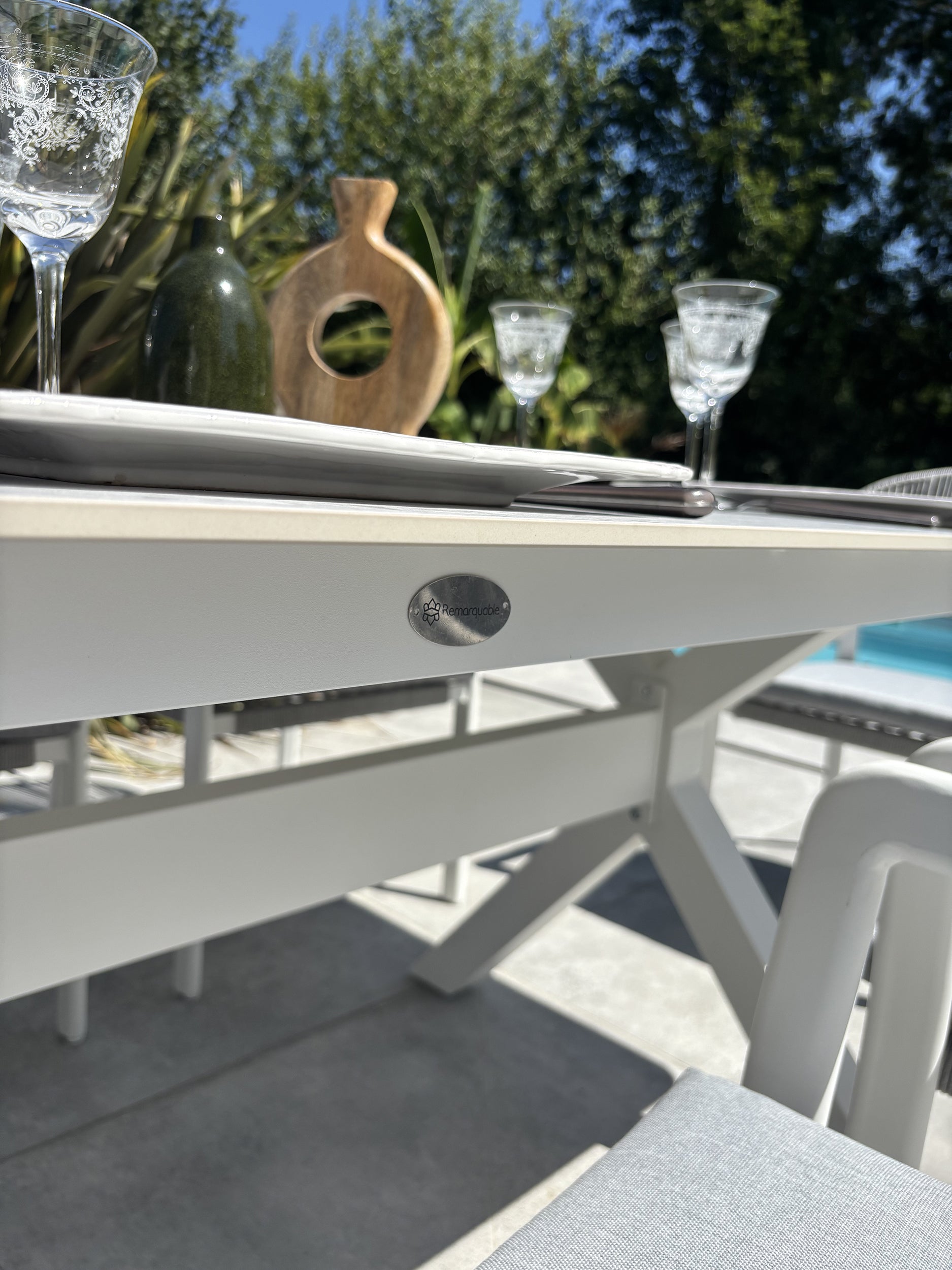Ensemble repas de jardin Abella 8 places - Blanc 220 cm