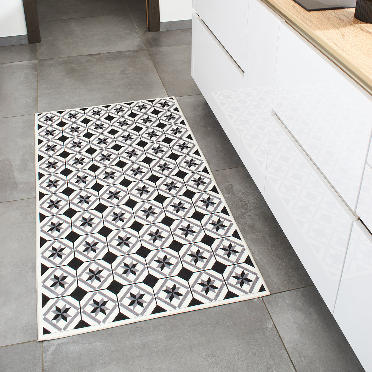 Tapis de cuisine carreaux de ciment noir et blanc
