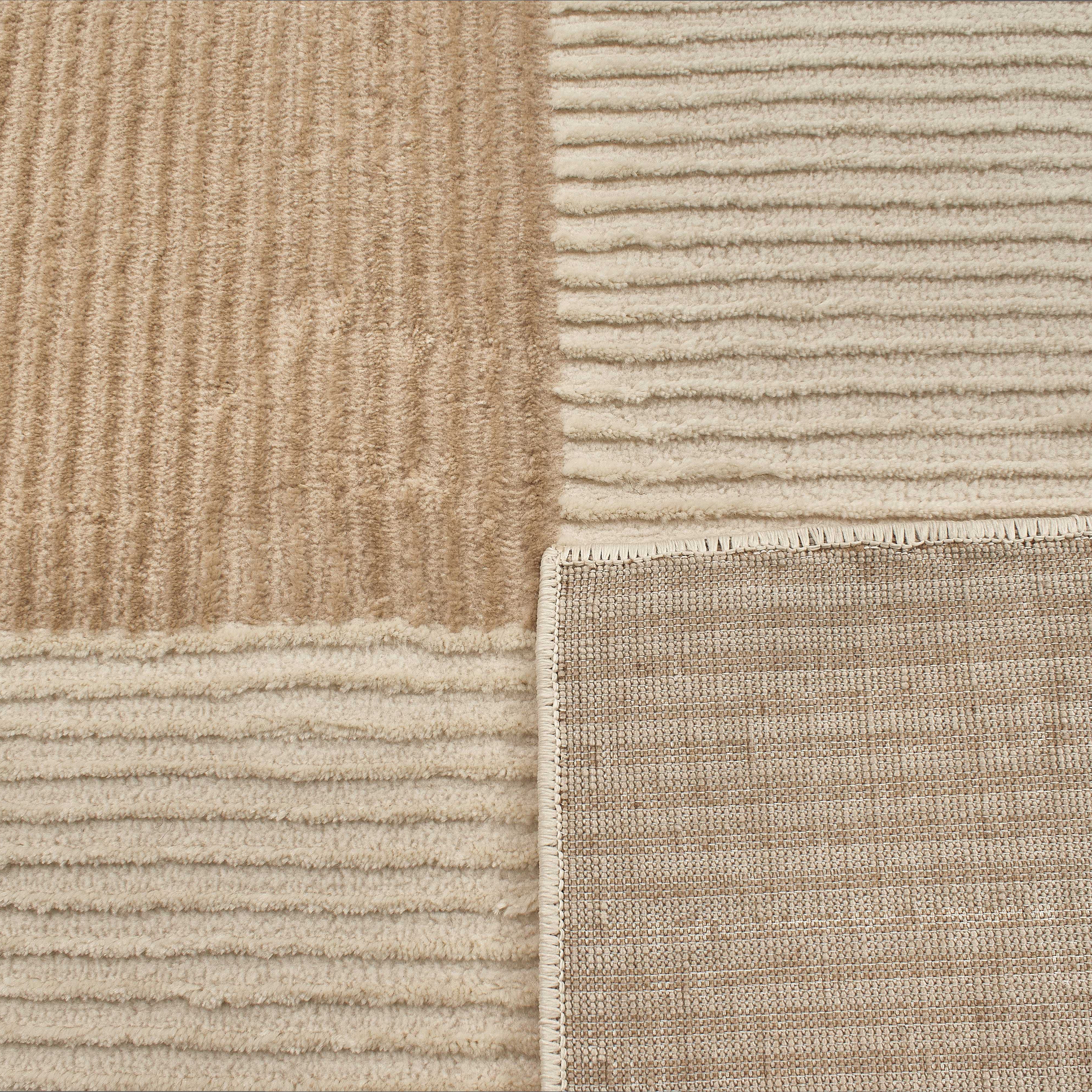 Tapis poils en reliefs - creme / beige
