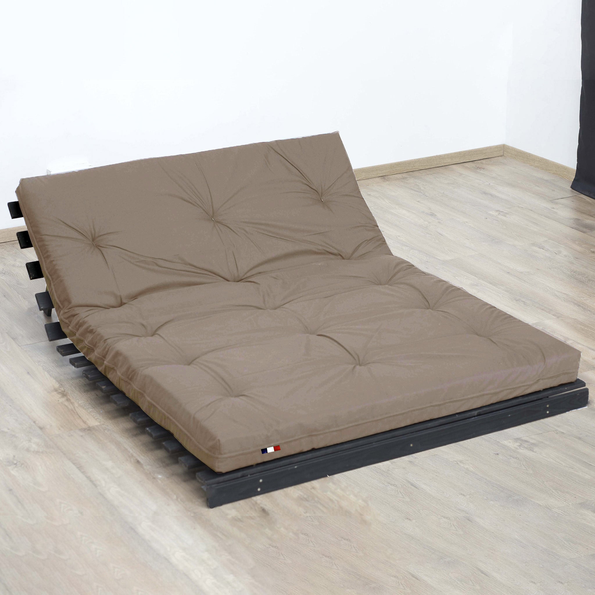 Matelas futon coton et fibres recyclés, fabriqué en France Couleur - Taupe, Dimensions - 140 x 190 cm