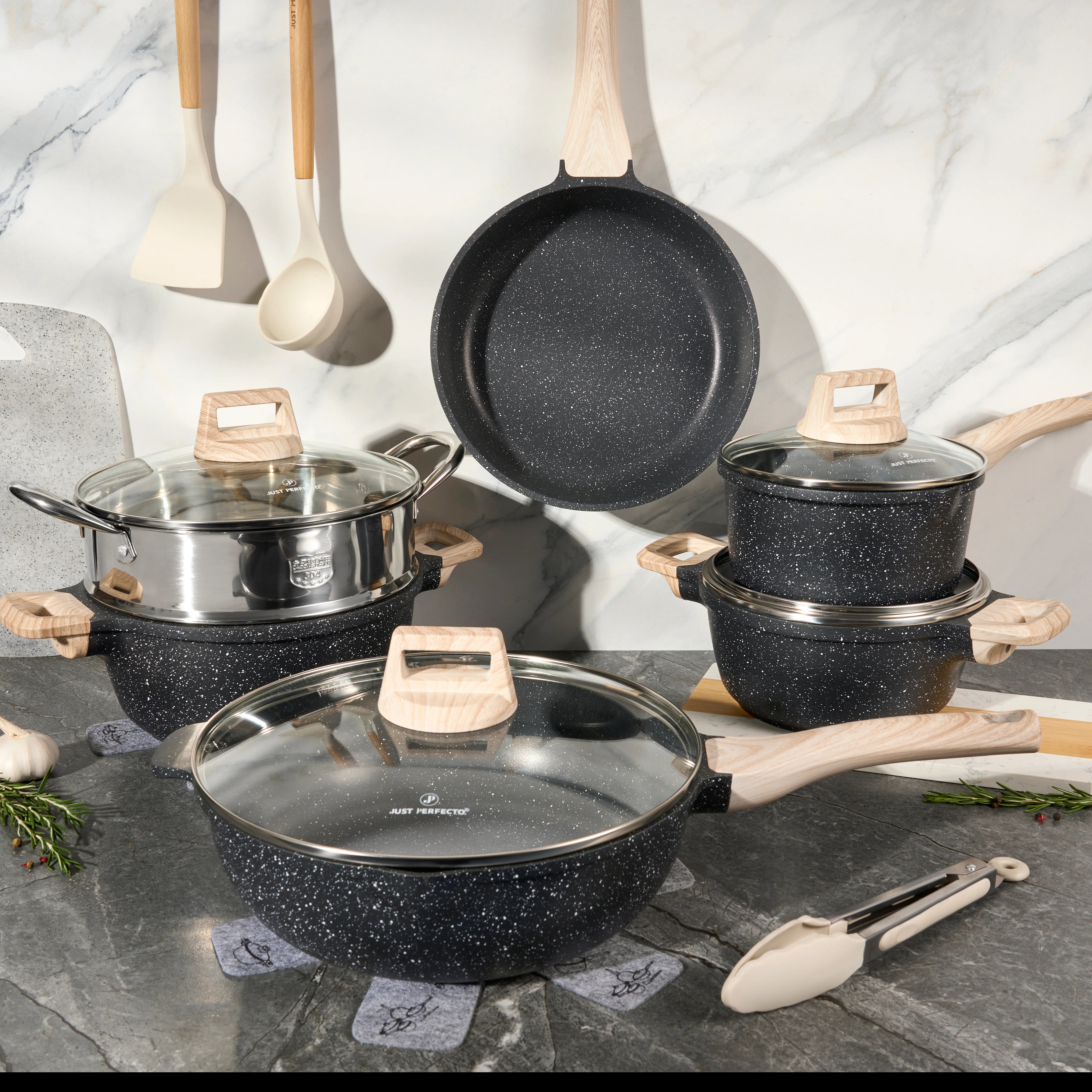 Batterie de Cuisine 15 pièces avec cuisseur à vapeur Antiadhésives en Granit noir - Tous feux dont induction