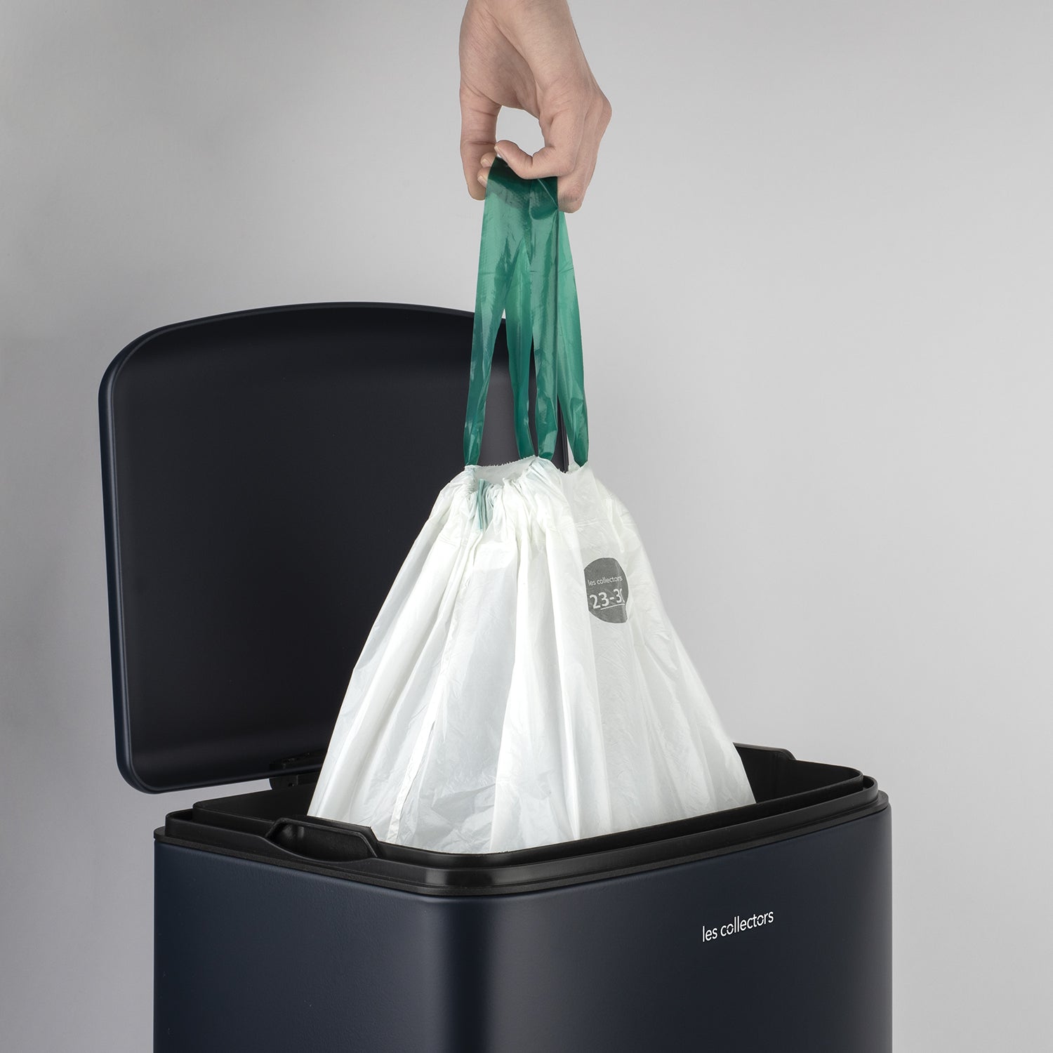 Poubelle pédale 40L - édition bleu profond