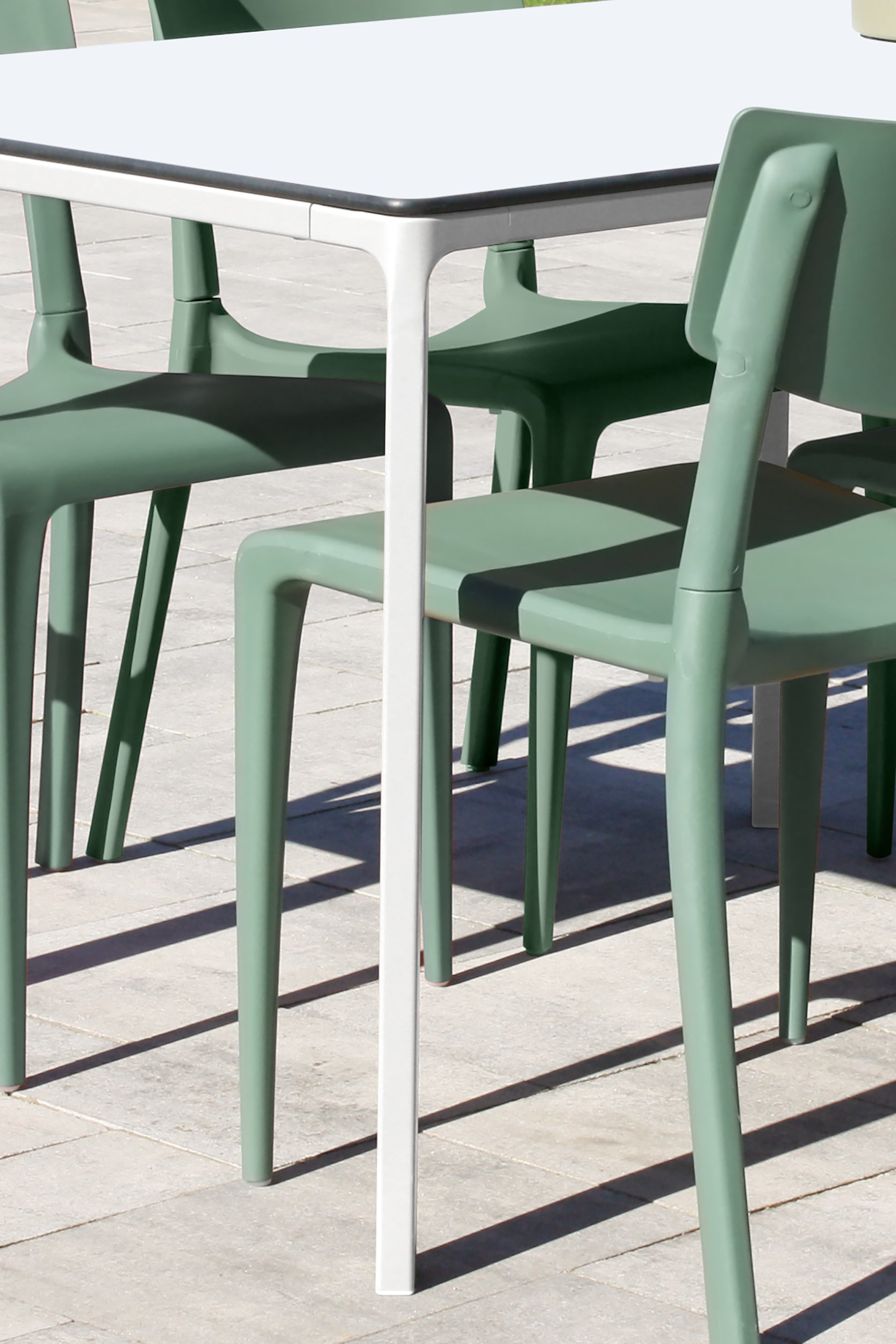 Table de jardin MEET (200x90 cm) en aluminium laqué et peinture Epoxy - BLANC