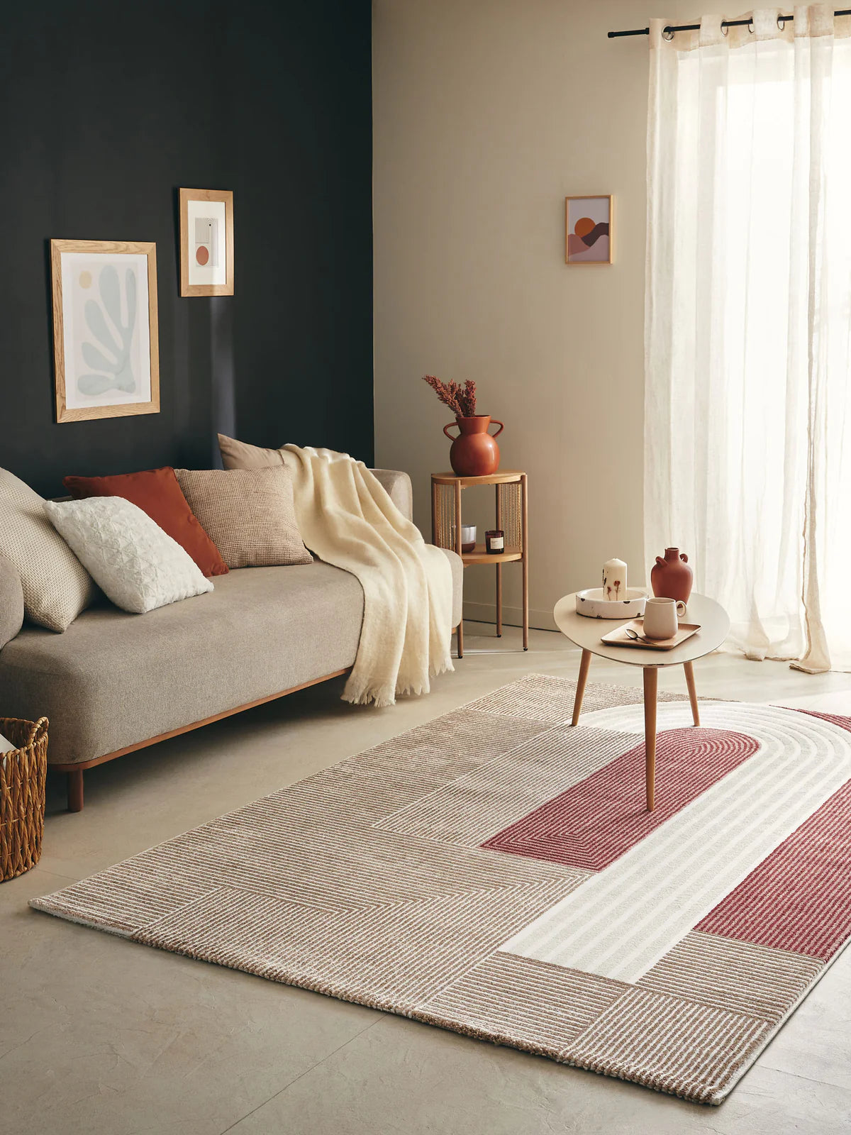 Tapis géométrique en polypropylène à poils courts