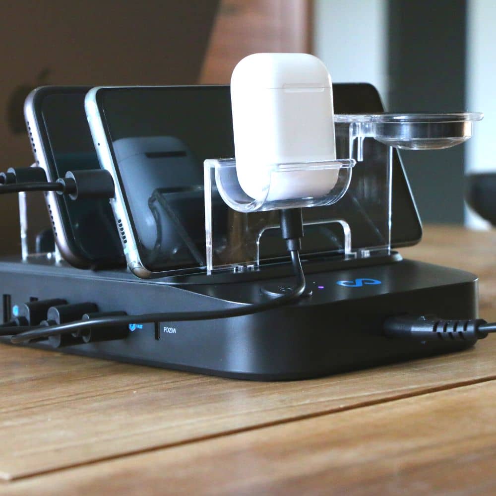 Station de charge avec cables Moovy 6 en 1 + 6 câbles de chargement