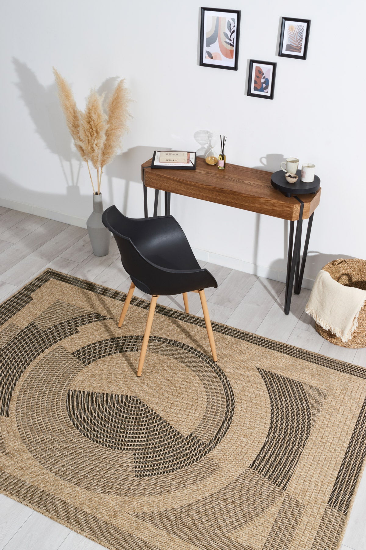 Tapis aspect jute nature motifs circulaires noirs - Nature