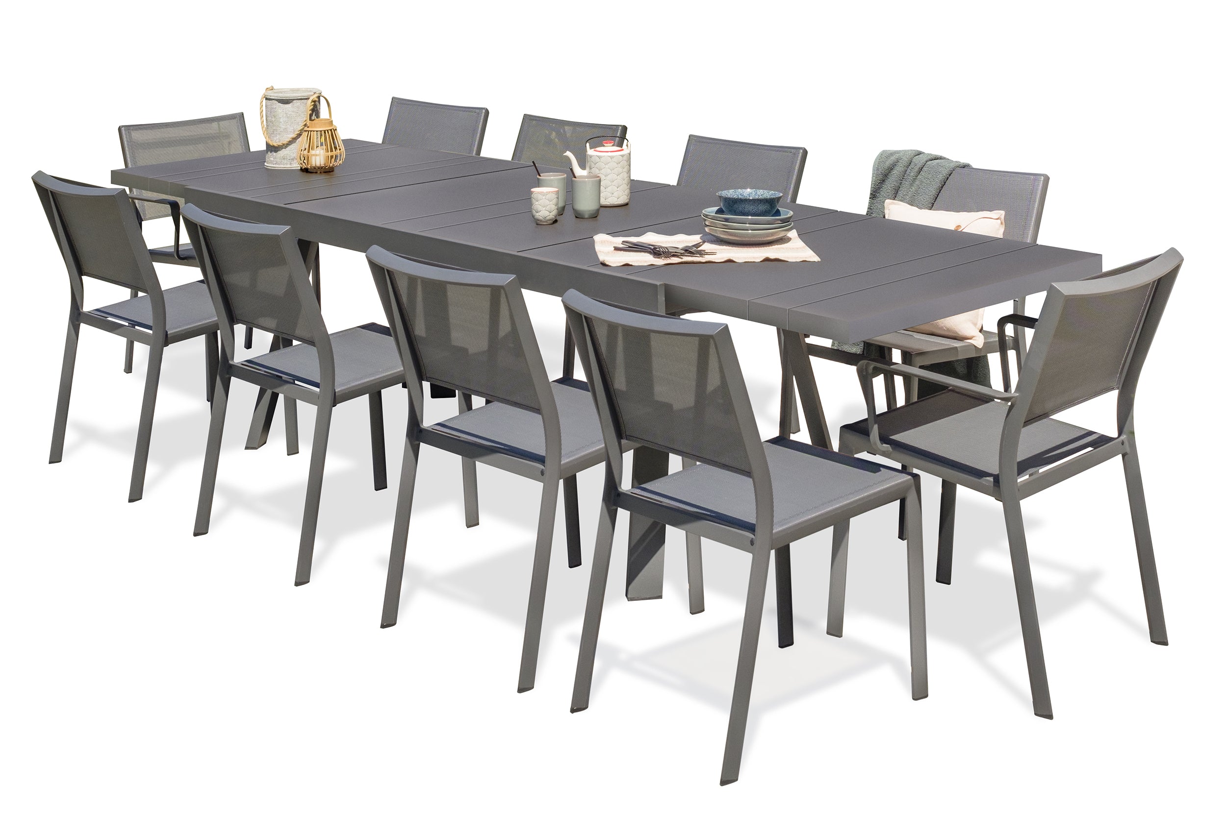 Table de jardin STOCKHOLM-TB300-ALU avec rallonge, 8 chaises STOCKHOLM-CH empilables et 2 fauteuils STOCKHOLM-FT empilables