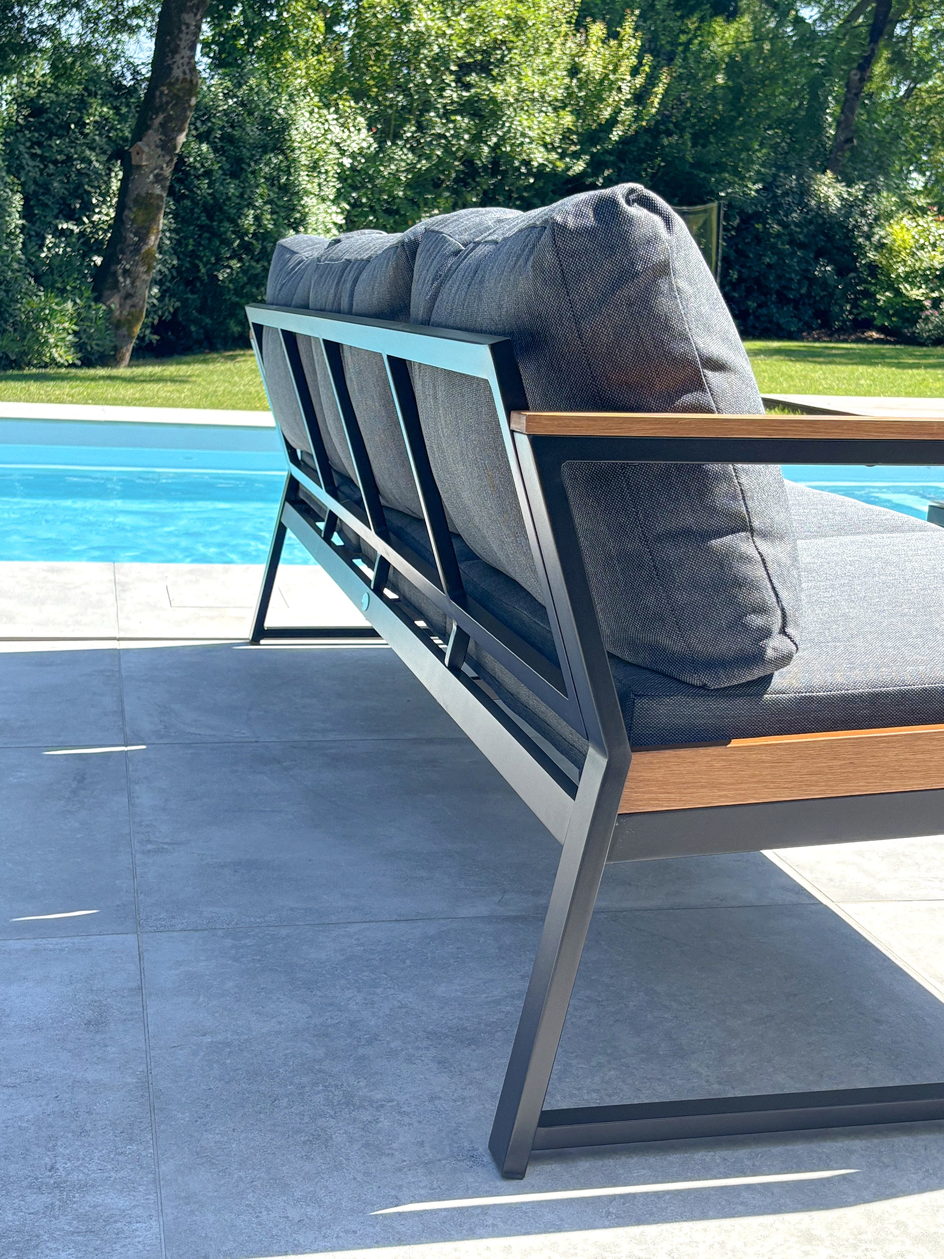 Salon de jardin bas Tadeo - Noir