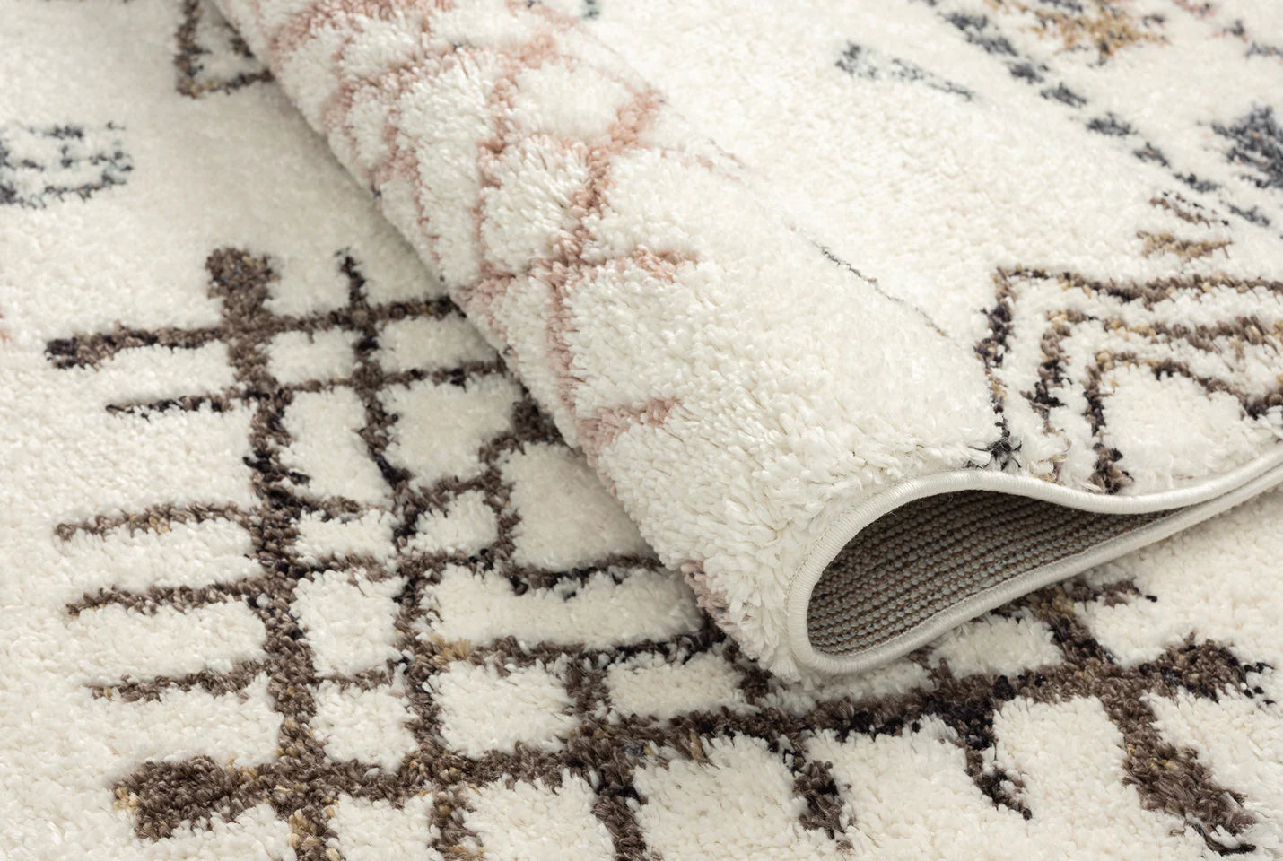 Tapis ethnique crème - Delya