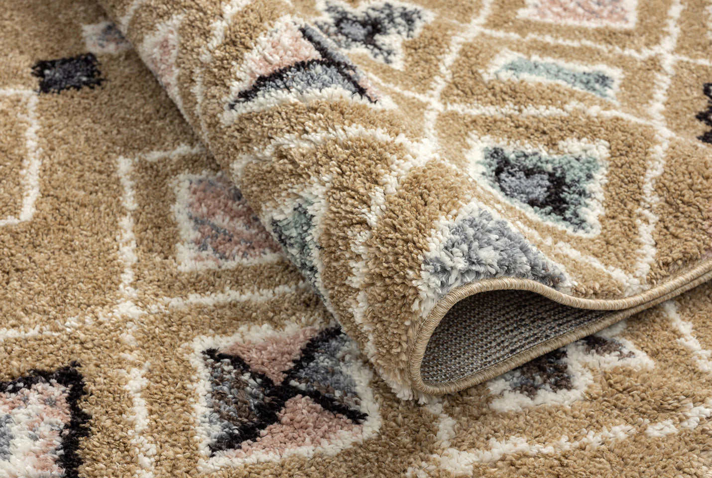 Tapis ethnique motifs losanges jaune - Delya