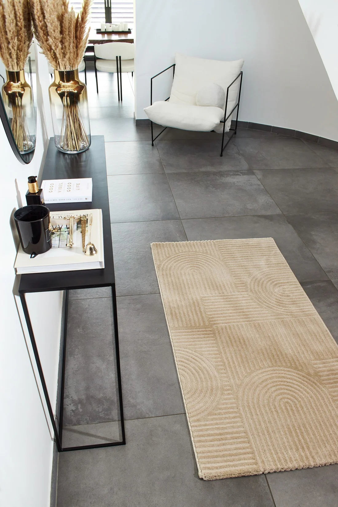 Tapis d'intérieur beige en polypropylène