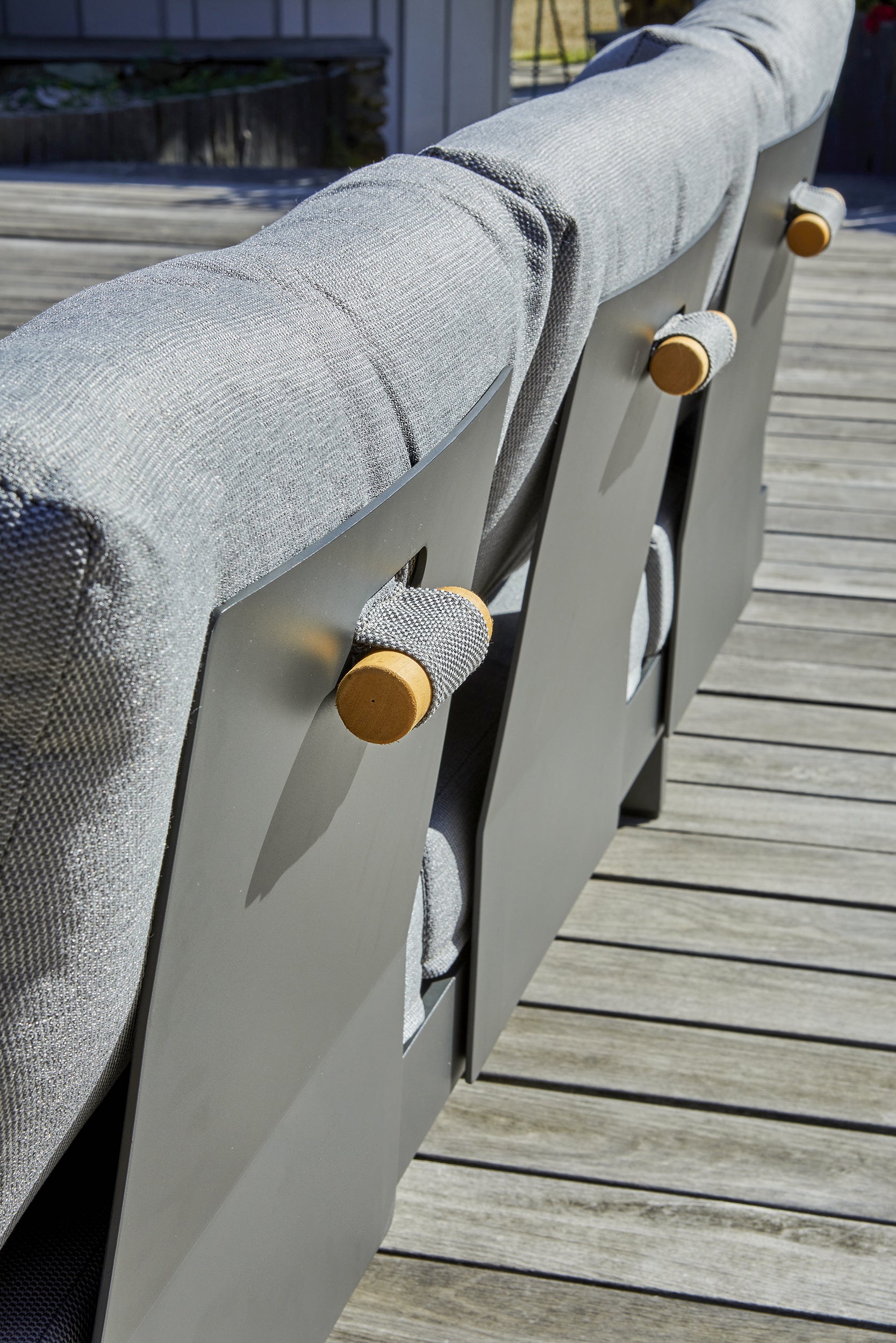 Salon de jardin d'angle VANUATU 6 places en bois d'acacia et aluminium - GRIS ANTHRACITE