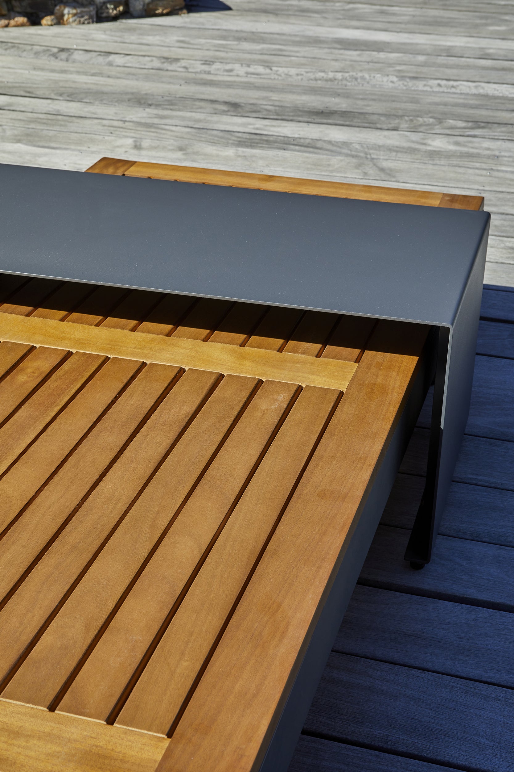 Salon de jardin d'angle VANUATU 6 places en bois d'acacia et aluminium - GRIS ANTHRACITE
