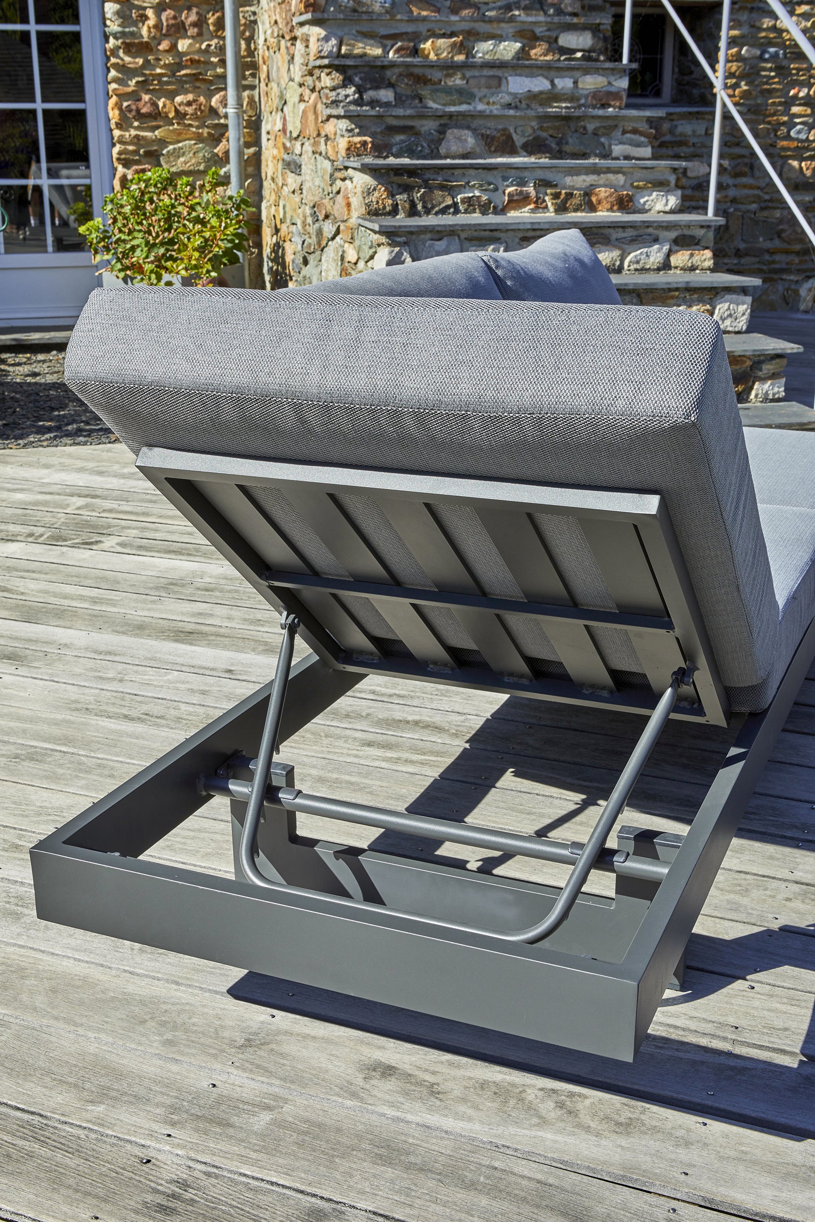 Salon de jardin d'angle VANUATU 6 places en bois d'acacia et aluminium - GRIS ANTHRACITE
