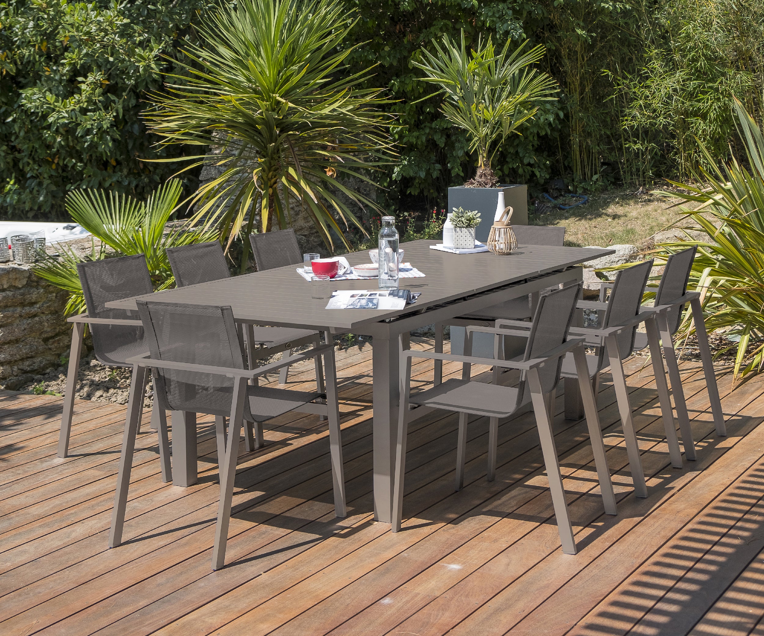 Table de jardin ZAHARA-TB240 avec rallonge et 8 fauteuils ZAHARA-FT empilables