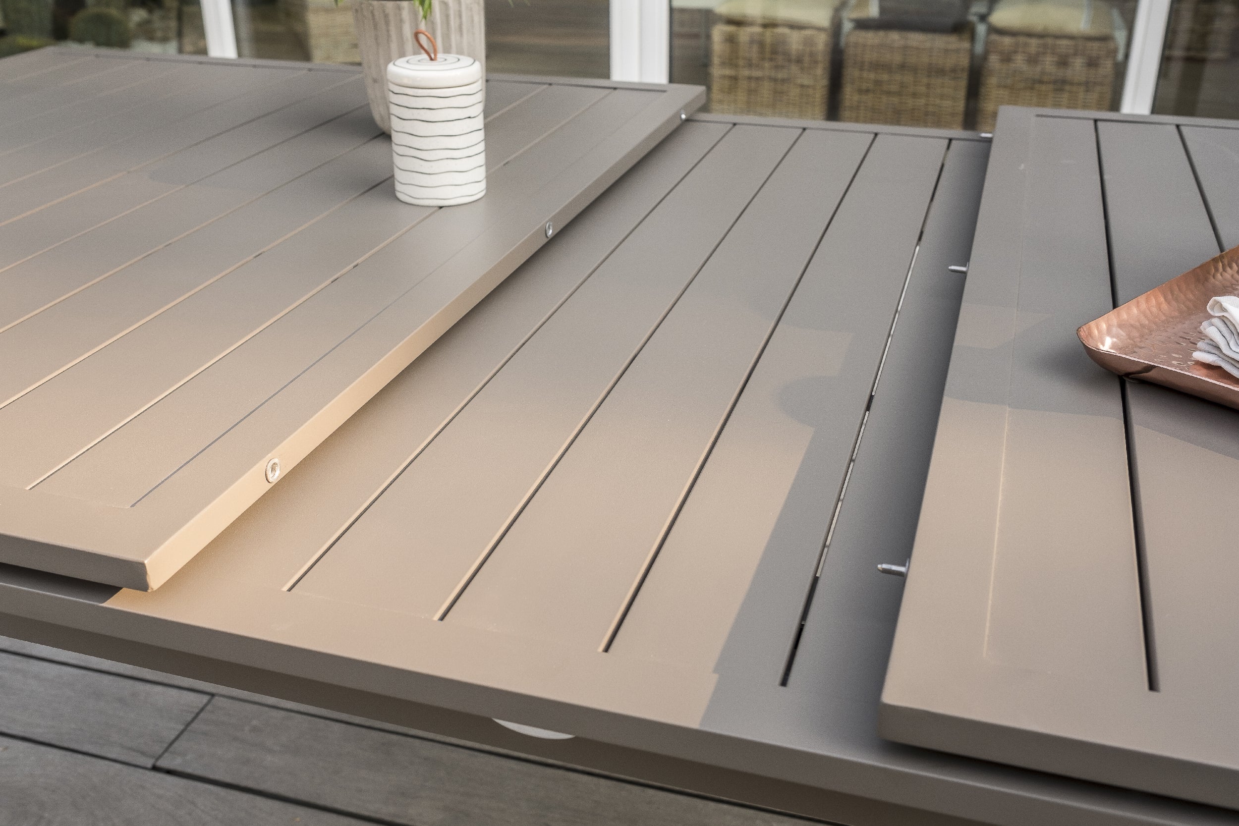Table de jardin ZAHARA-TB240 avec rallonge et 8 fauteuils ZAHARA-FT empilables
