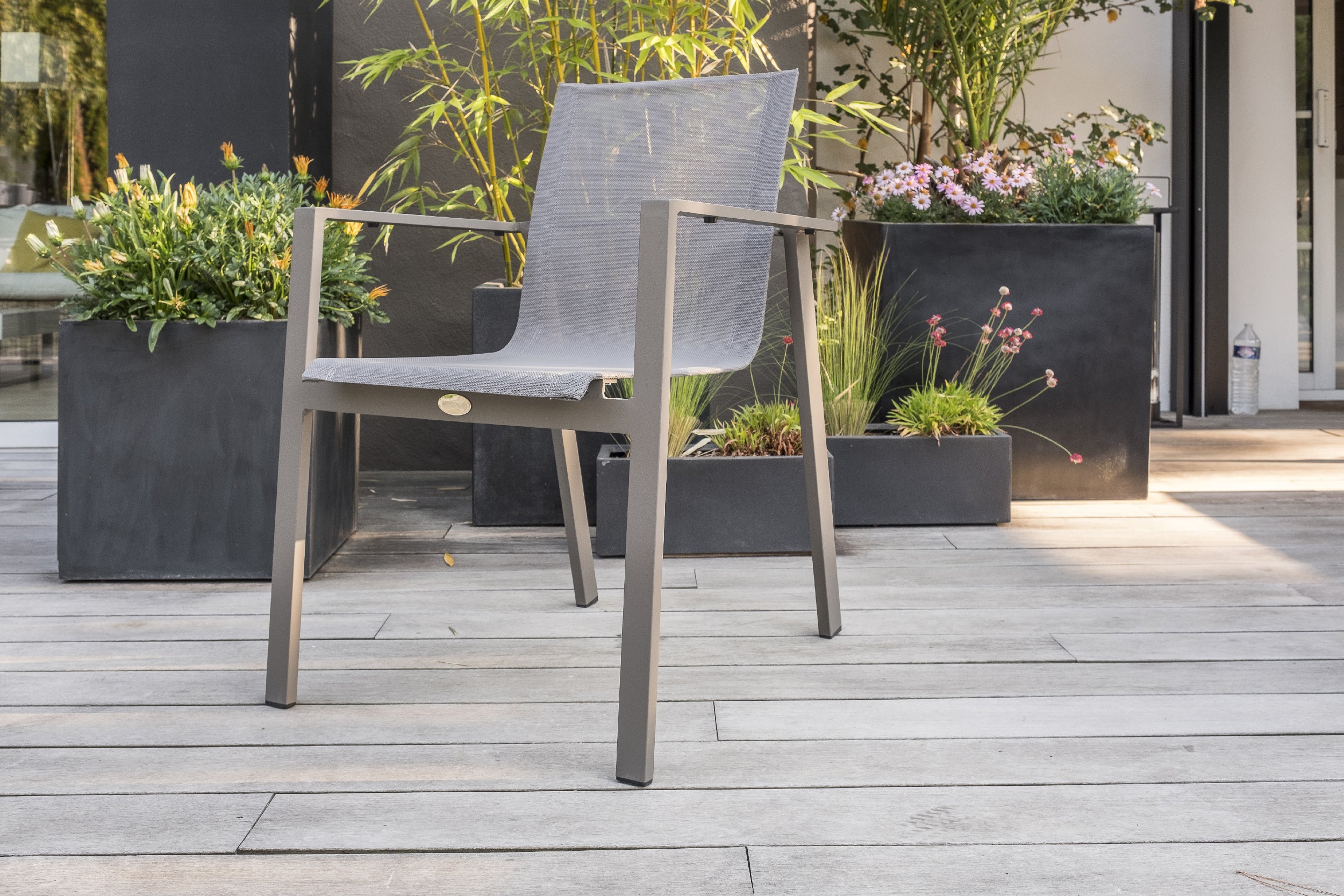 Table de jardin ZAHARA-TB240 avec rallonge et 8 fauteuils ZAHARA-FT empilables
