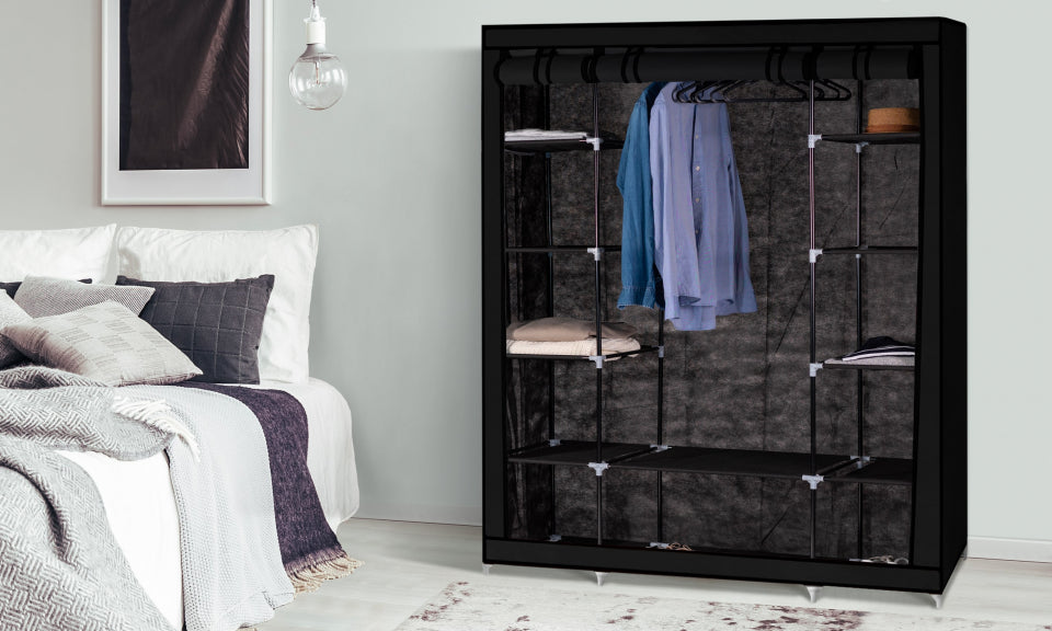 Armoire de rangement optimale noire avec accessoires - 2 cubes de rangement et 10 cintres