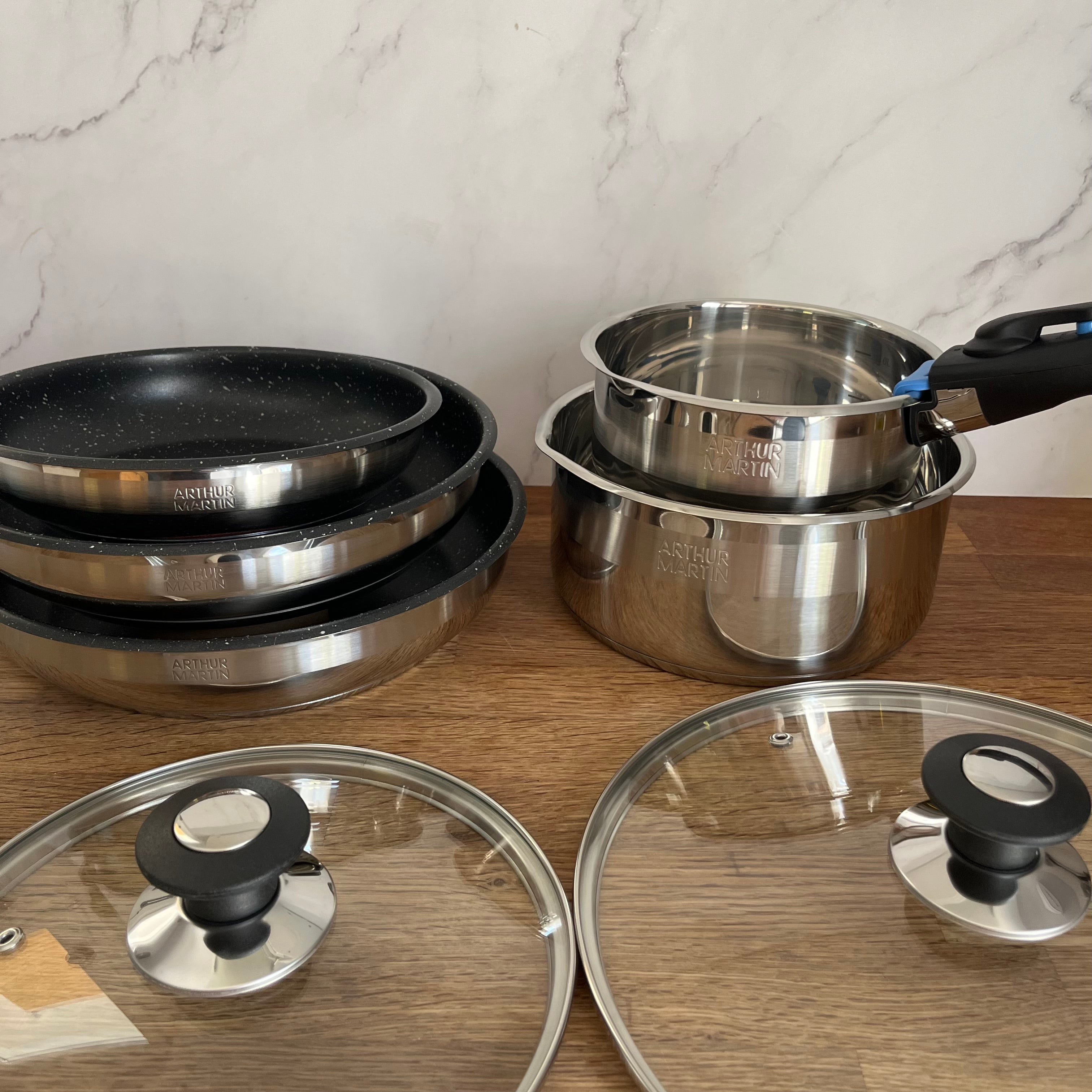 Batterie de Cuisine 8 Pièces Arthur Martin Poêles et Casseroles en Inox avec Accessoires, Tous Feux Dont Induction