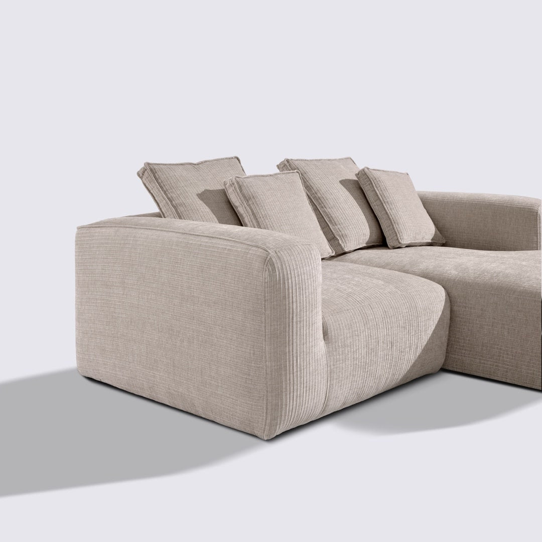 Canapé d'angle droit modulable 3 places en velours côtelé crème – Marbellia