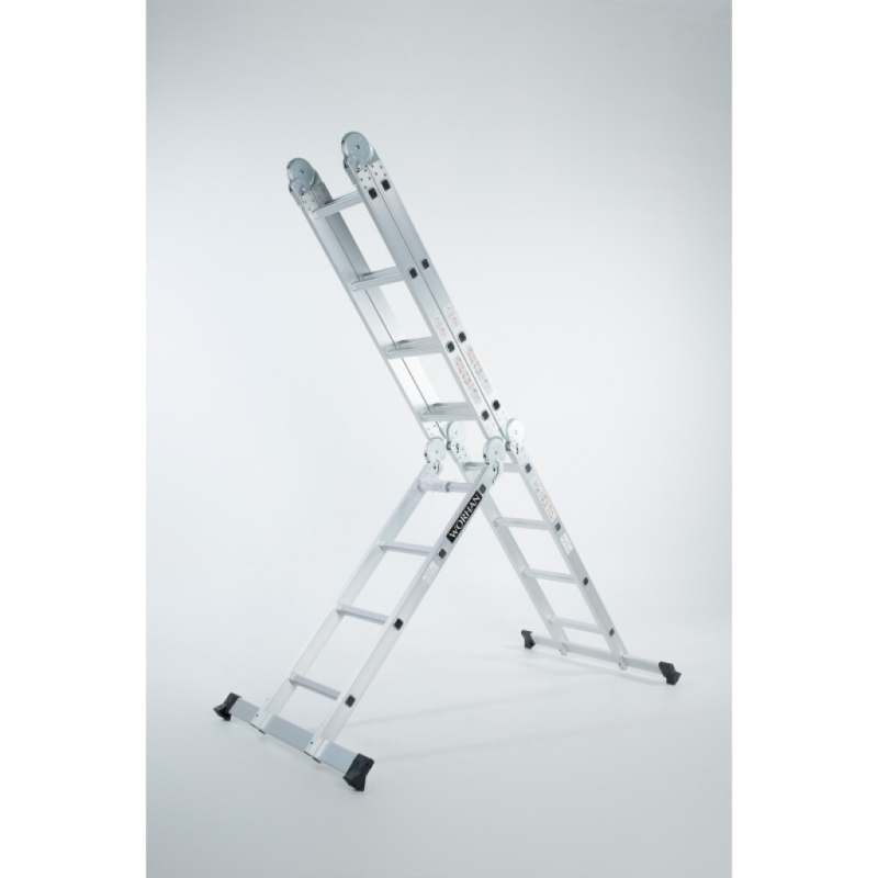 Echelle multifonction pliable 4 x 4 marches - hauteur 4.6 m
