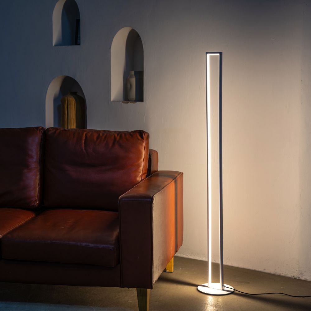 Lampadaire Silta Intensité Variable