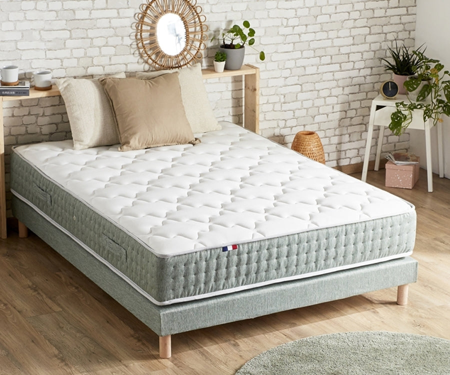 Matelas Ressort 26 cm 7 zones Face Hiver/Eté 140x190 Fabriqué en France