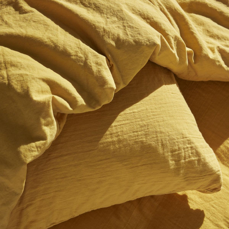 Pack 3 pièces Housse de couette 260 x 240 cm + 2 Taies d'oreiller 65 x 65 cm Gaze de Coton Ocre
