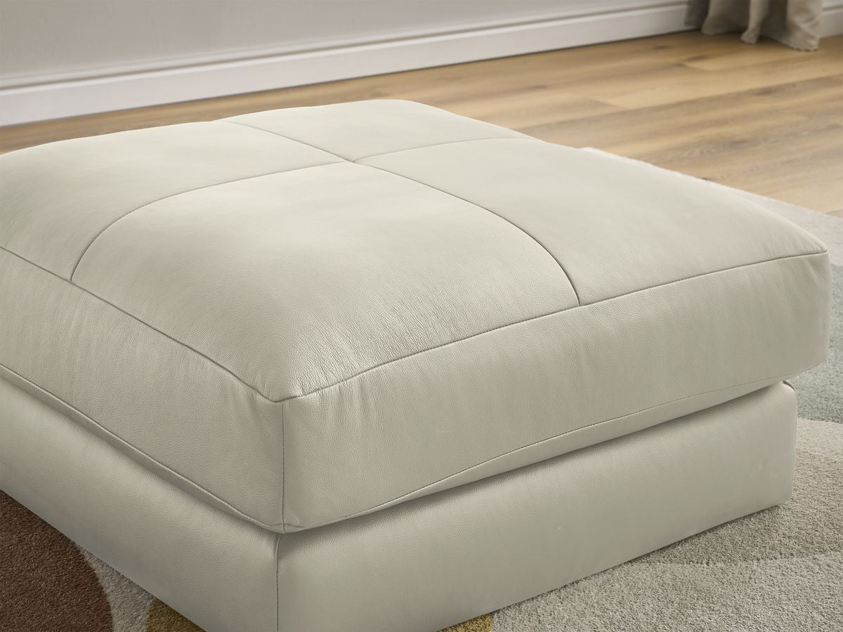 Pouf LEONARD cuir de vache