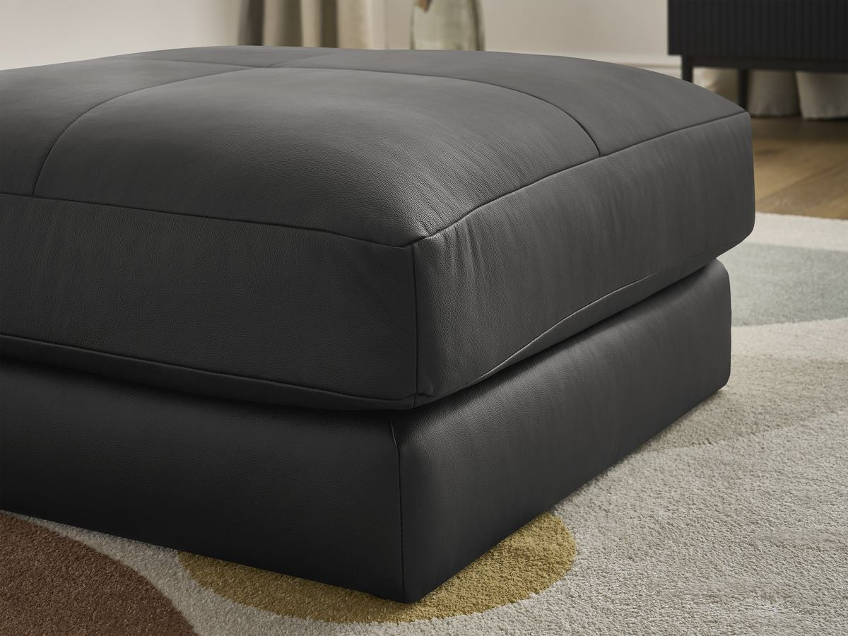 Pouf LEONARD cuir de vache