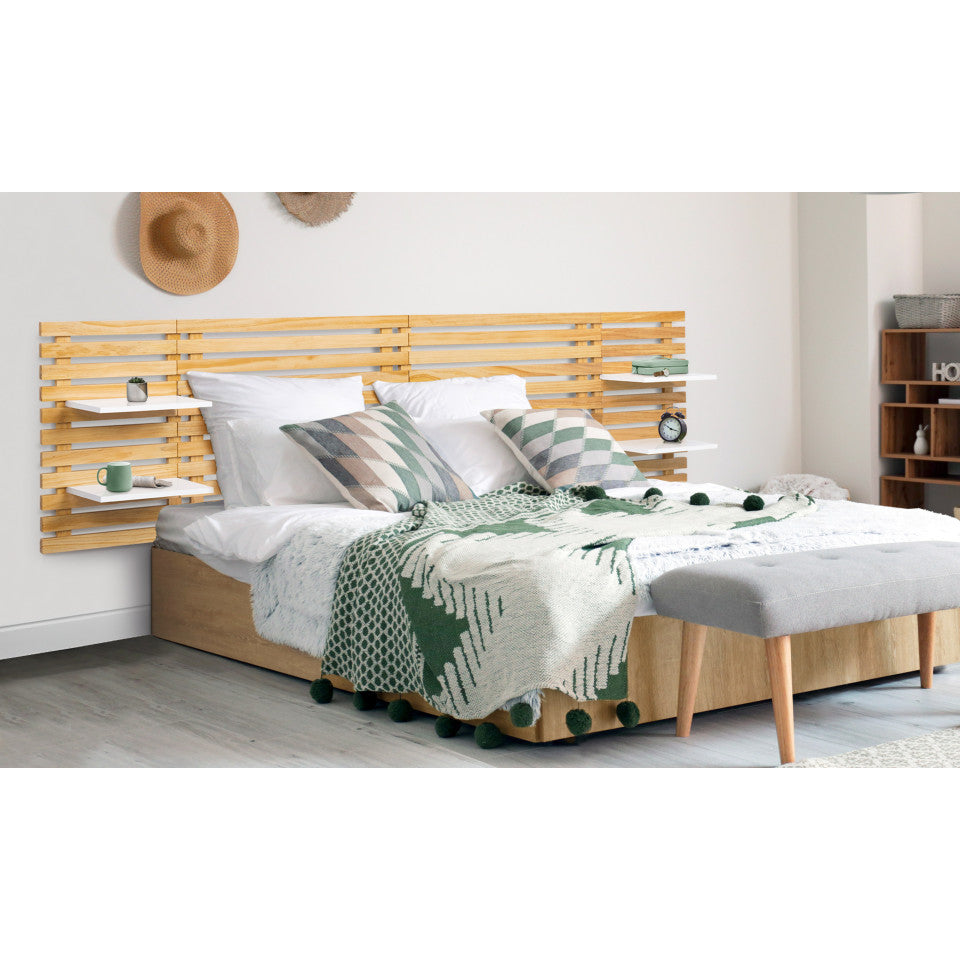 Tête de lit sur pieds Ava en tasseaux 240cm - Bois clair et étagères blanches