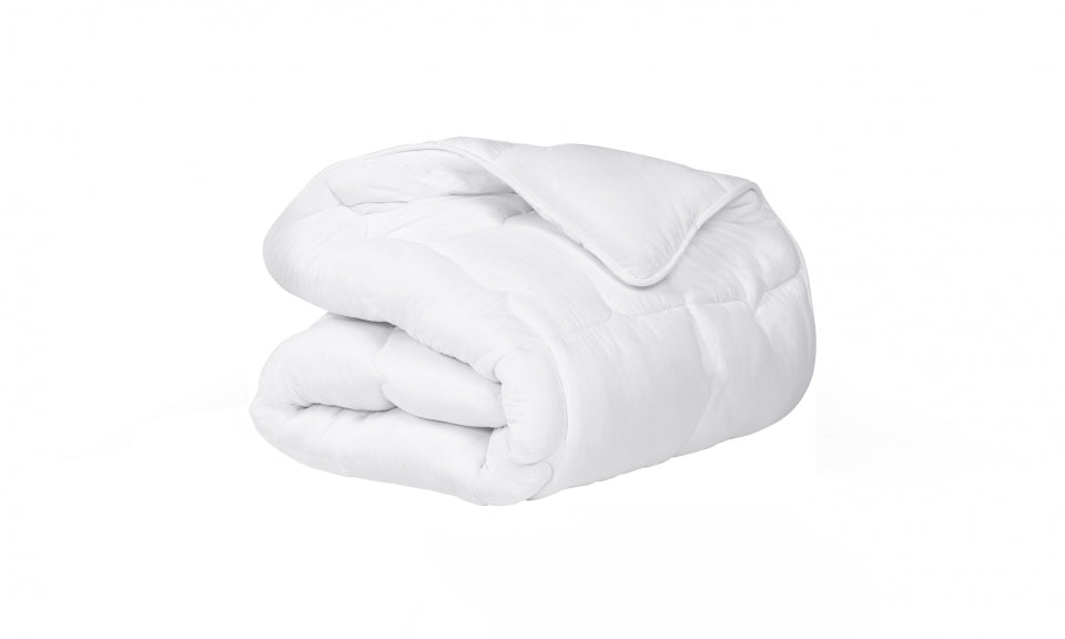 Couette extra chaude blanche 240x260cm anti-acariens - microfibres 700 g/m2 + 2 oreillers moelleux 500 g/m2