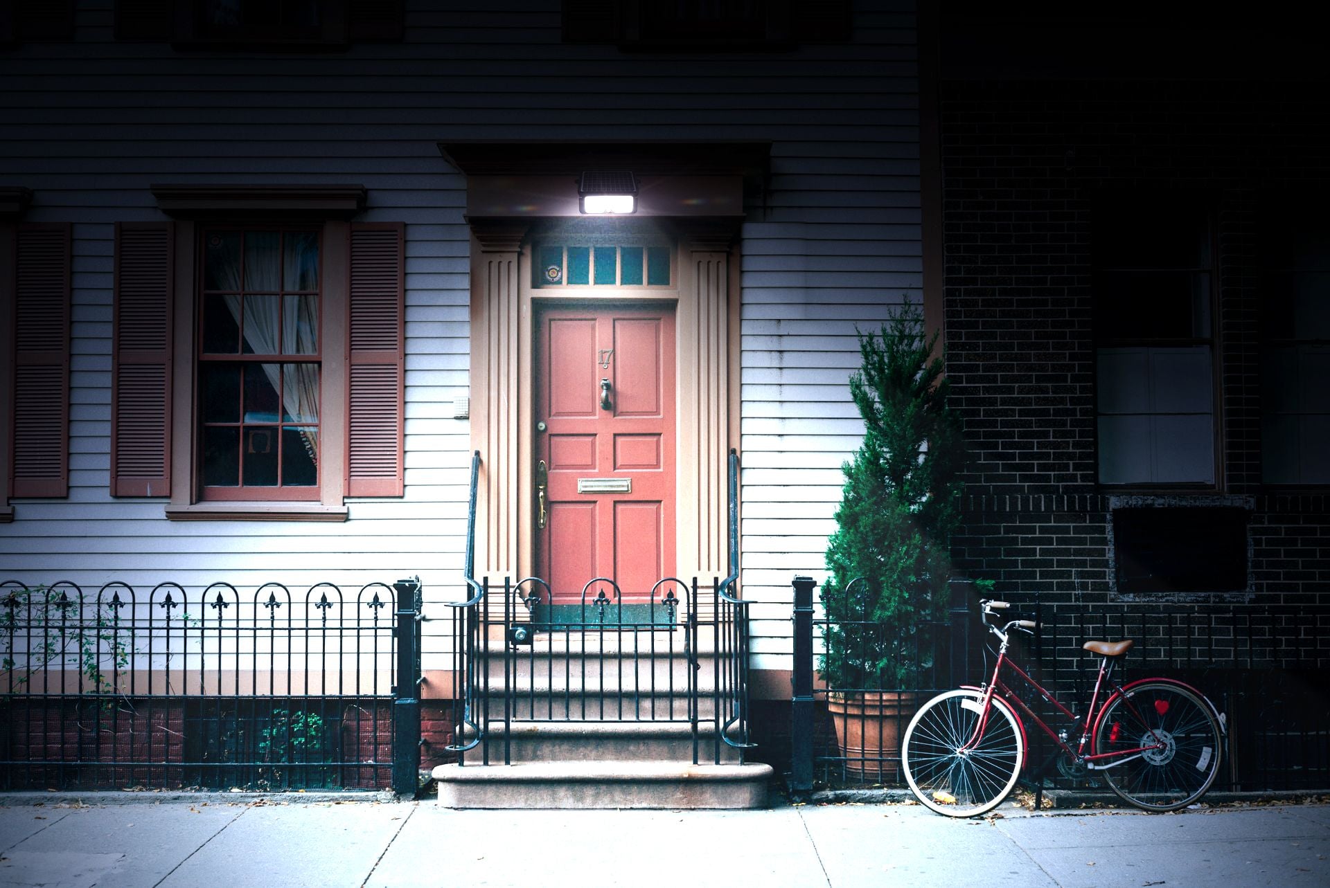 Solar LED Floodlight 10W - Projecteur à énergie solaire - Lampe d'extérieur - IP65 - Lumière vive avec détecteur de mouvement