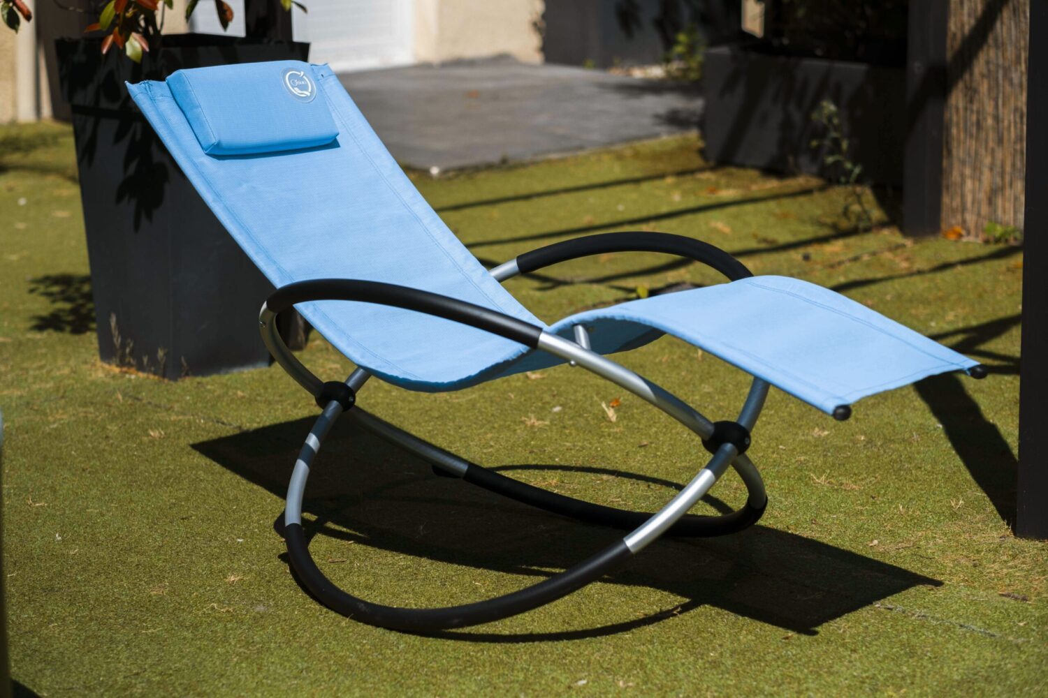 Transat en aluminium à bascule - Bleu - Dimensions : 155 x 80 x 85 cm