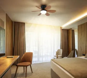 Ventilateur de plafond métal noir mat et lampe - Delores