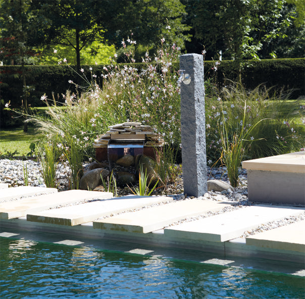 Fontaine Granit gris foncé
