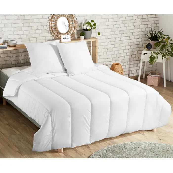 Couette tempérée + Oreillers 100% polyester 60x60 Dimensions - 140 x 190 cm