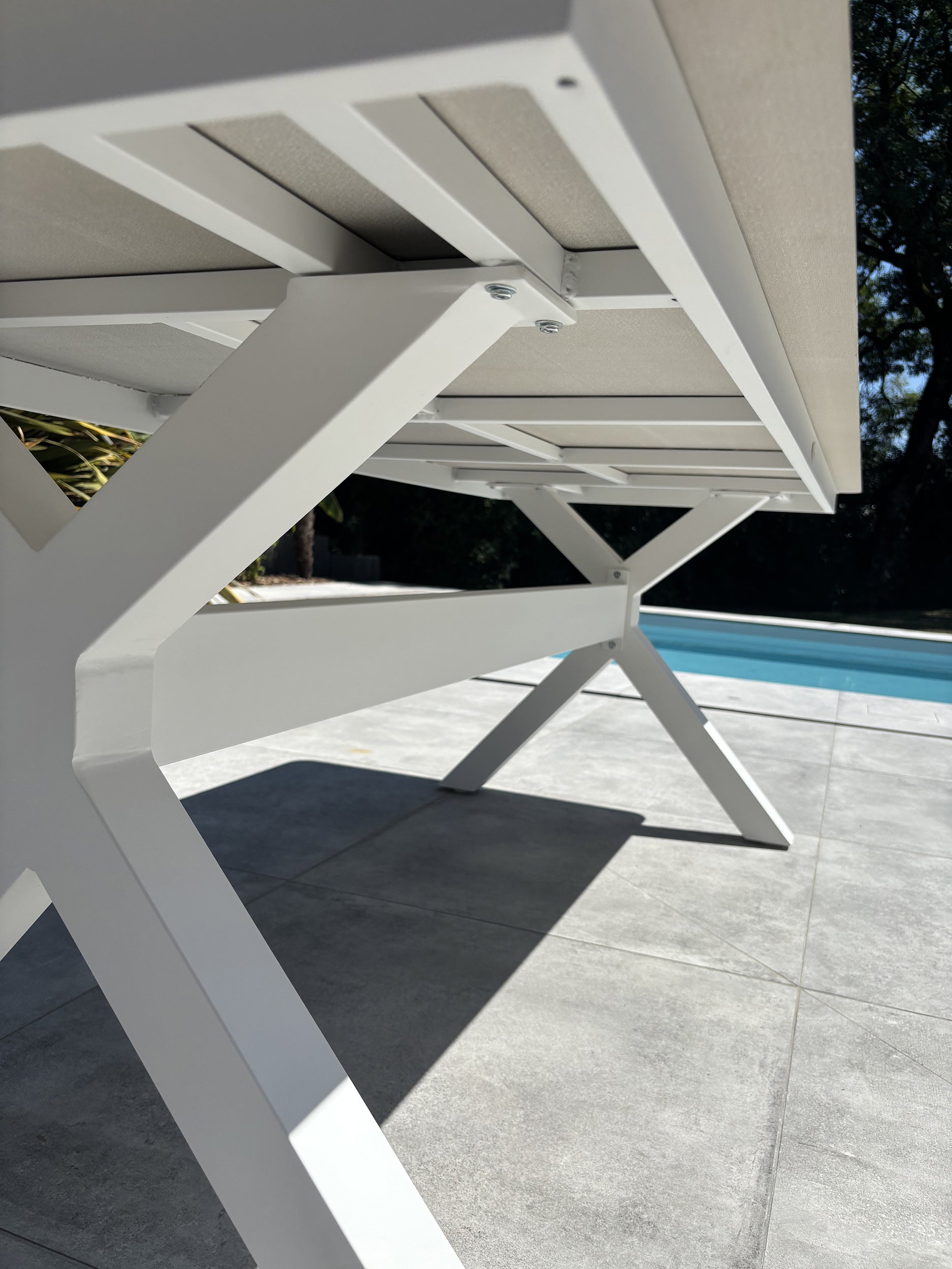 Table de jardin Abella - Blanc 220 cm