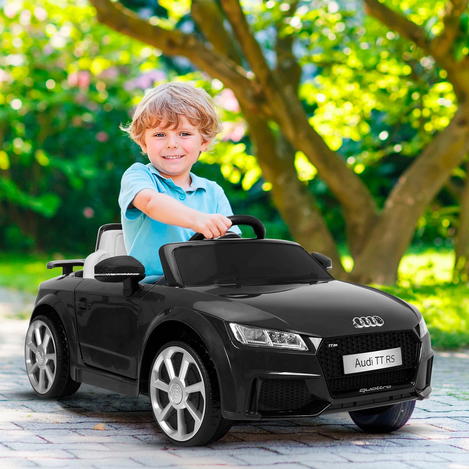 Voiture électrique Audi TT RS