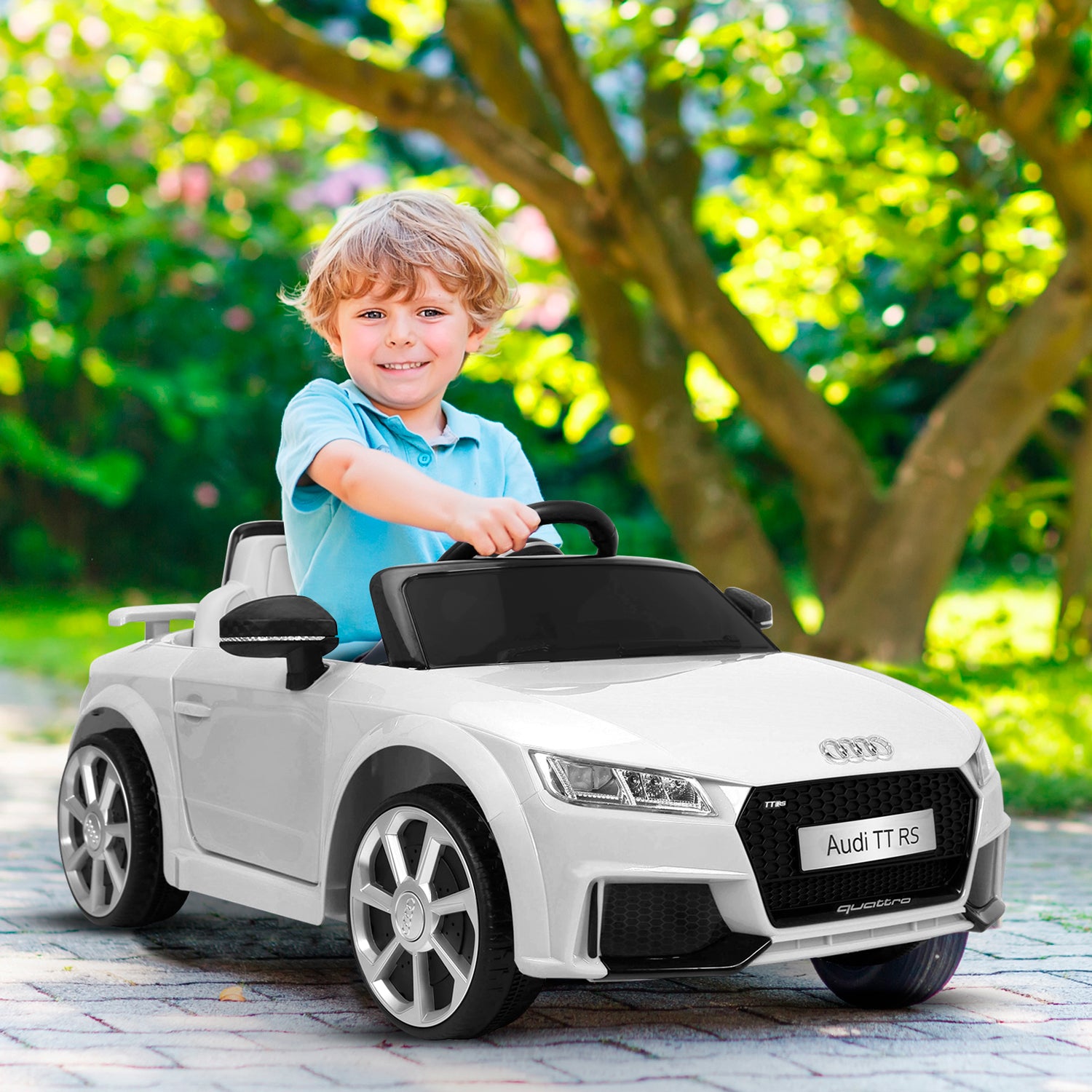 Voiture électrique Audi TT RS