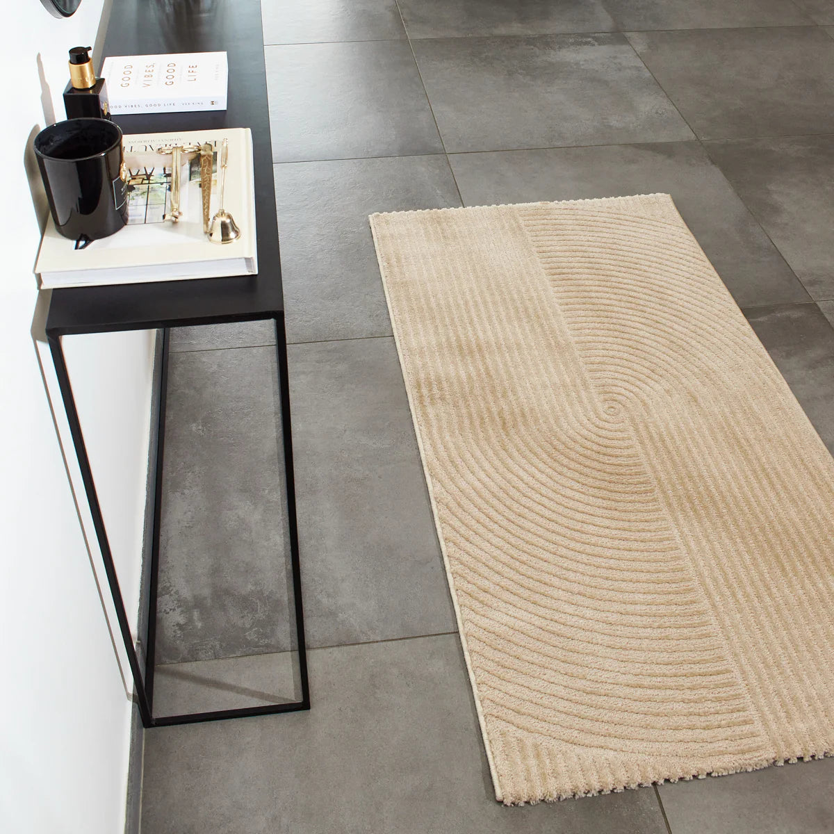 Tapis moderne beige à relief - Bianca