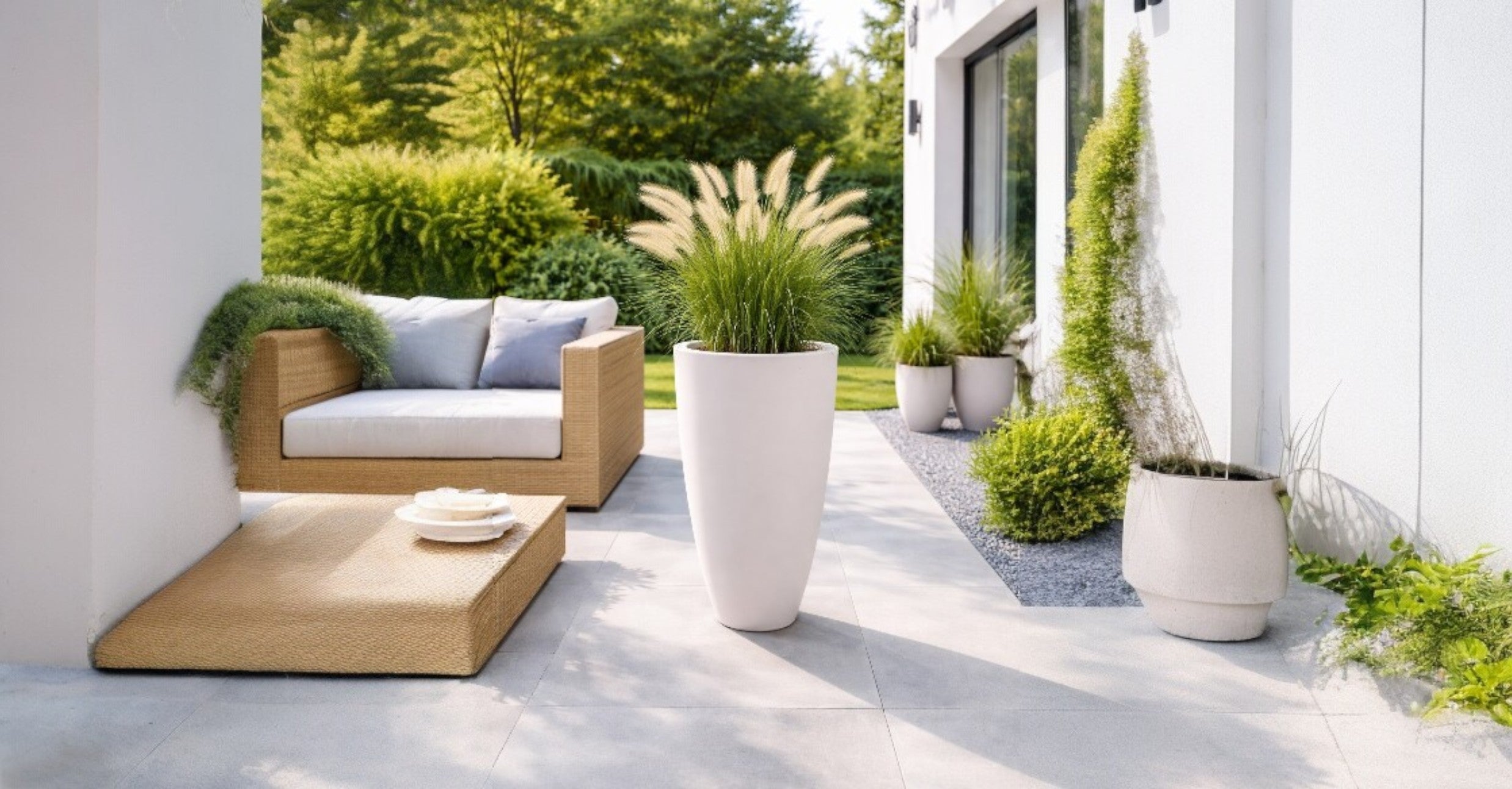 Jardinière en ogive Bora - diam. 500  x 700 mm - Blanc pur