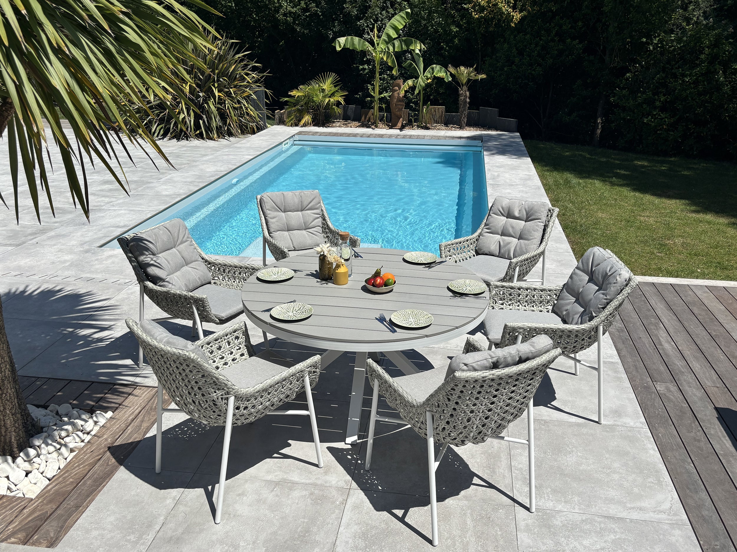 Ensemble repas de jardin Elba 6 places - Blanc Ø142 cm