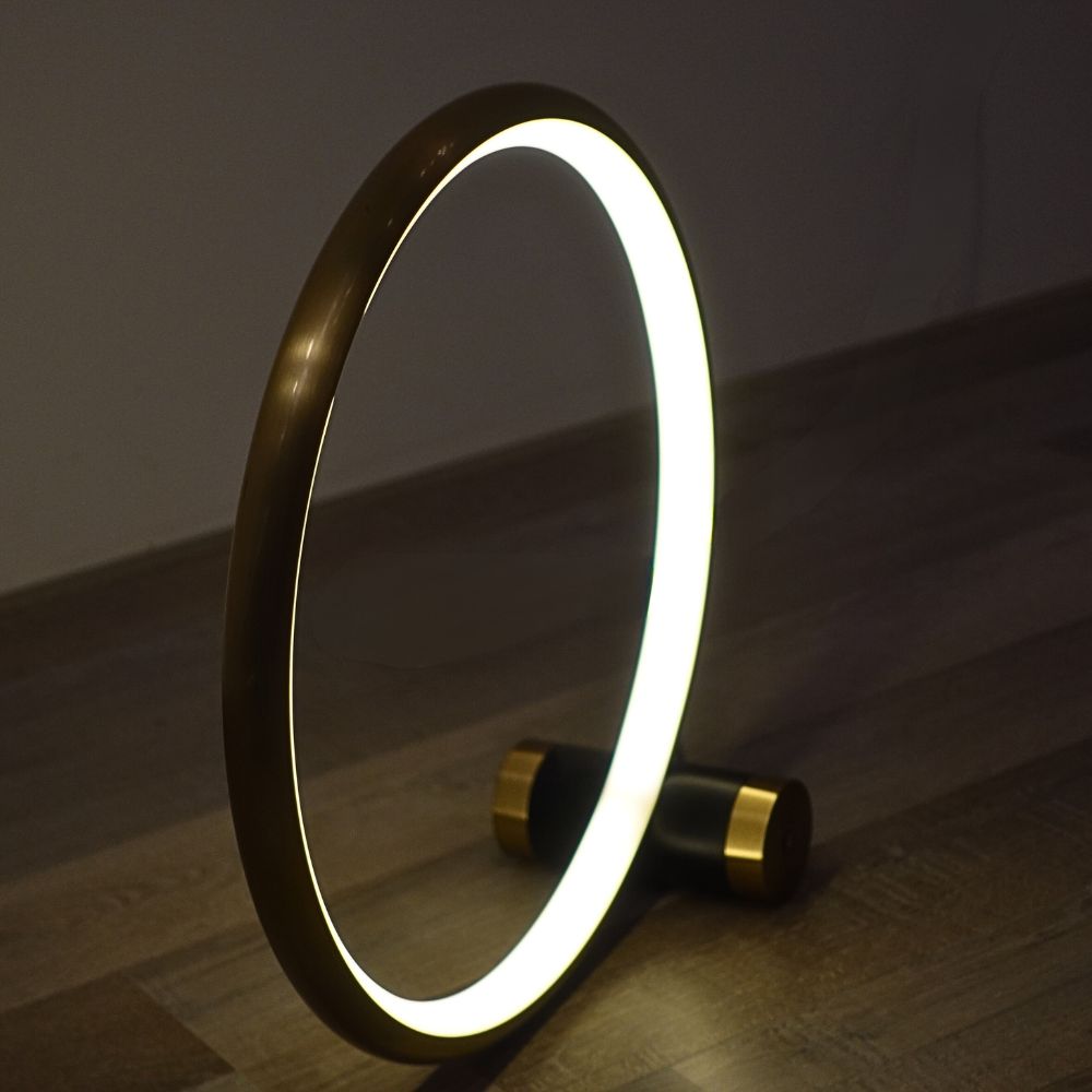 Lampe de table Lumora