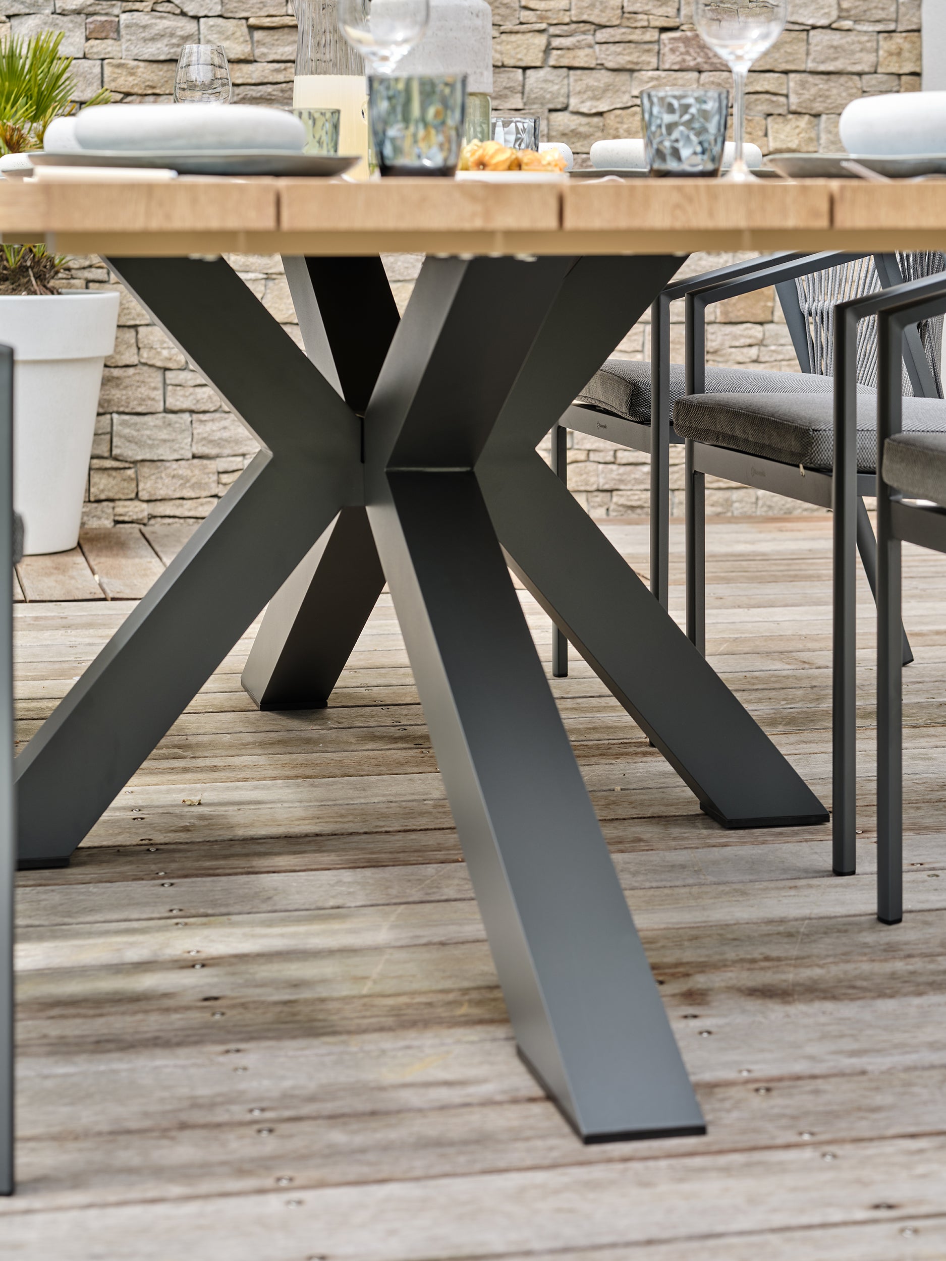 Ensemble repas de jardin Kelia 8 places - Gris anthracite 220 cm