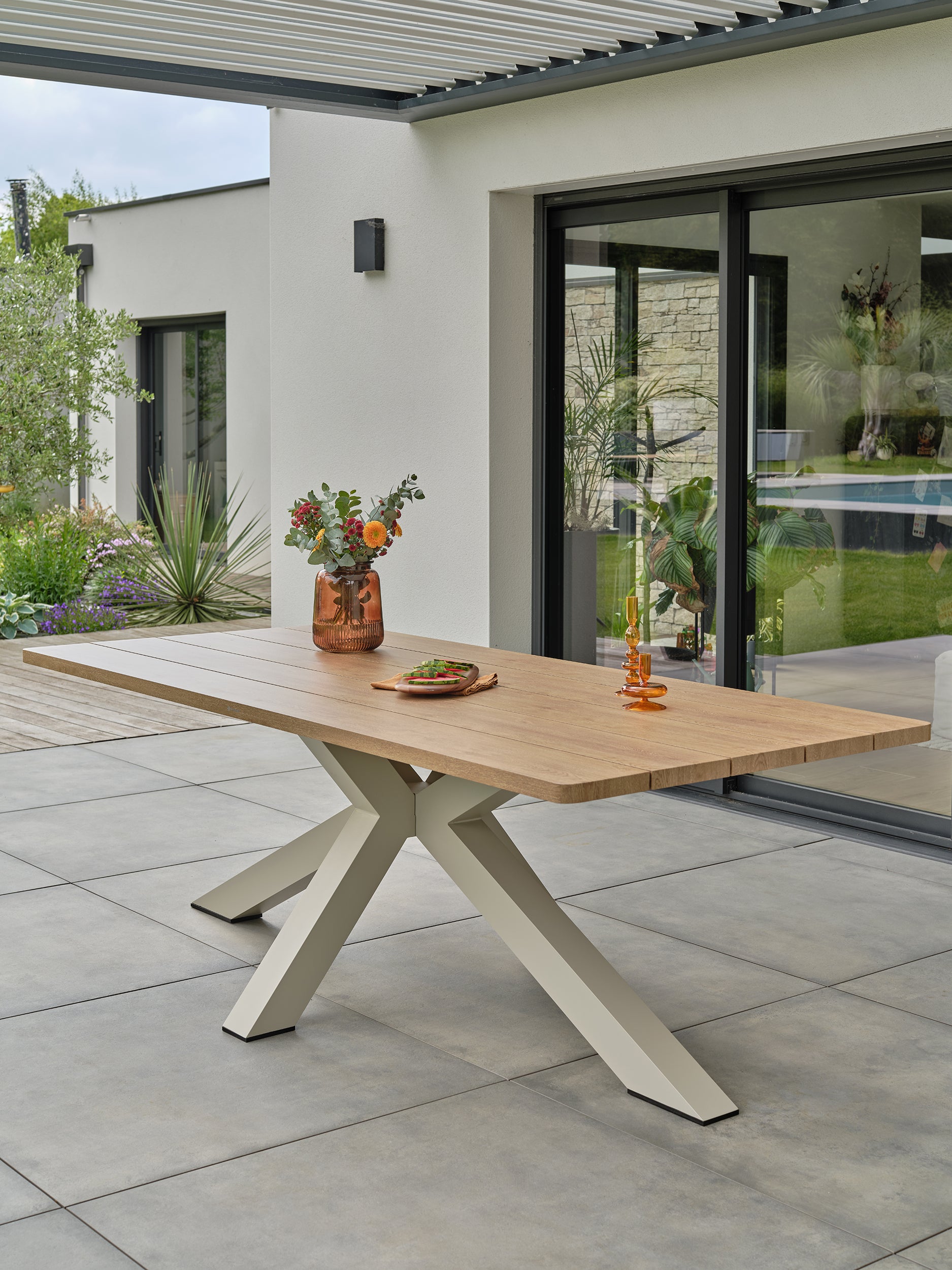 Table de jardin aluminium Kelia 8 personnes - Grège 220 cm