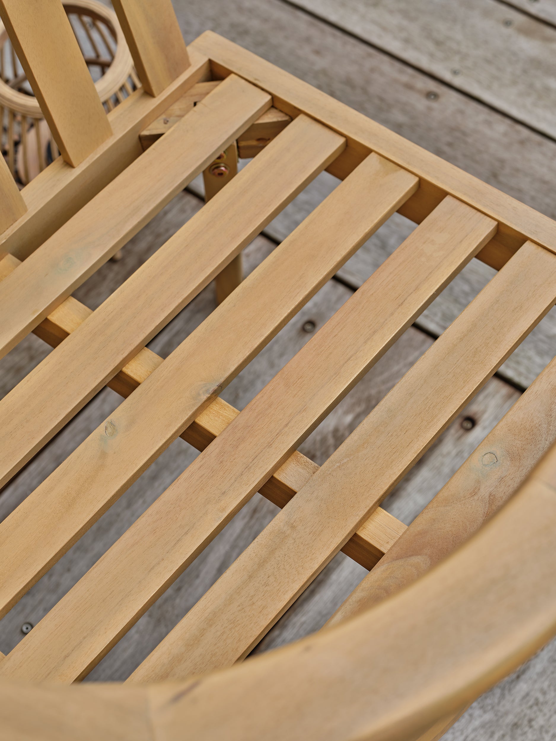 Lot de 2 fauteuils de jardin en acacia LISO avec coussins